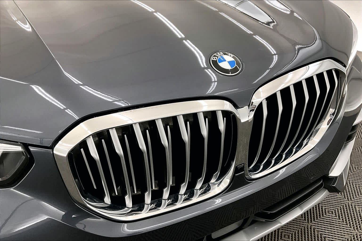 Thumbnail: 2021 BMW X5 - 33