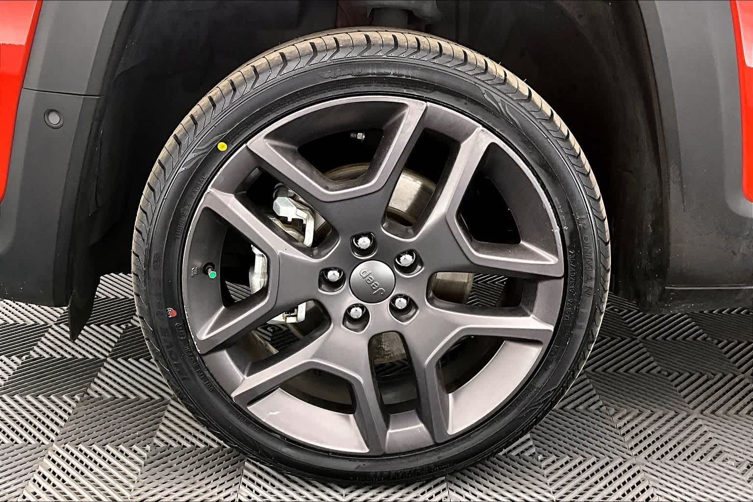 Thumbnail: 2021 Jeep Renegade - 8