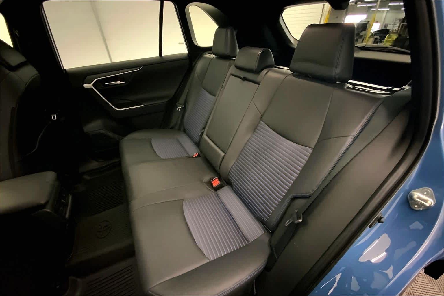 Thumbnail: 2024 Toyota RAV4 - 29