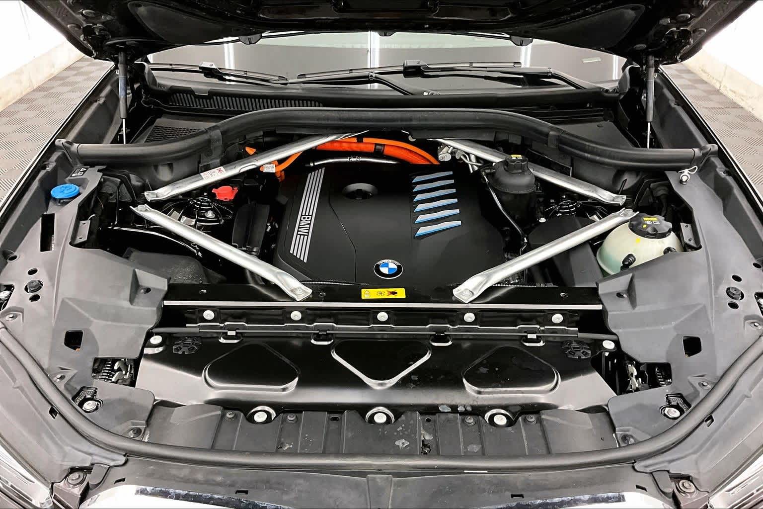 Thumbnail: 2022 BMW X5 - 9