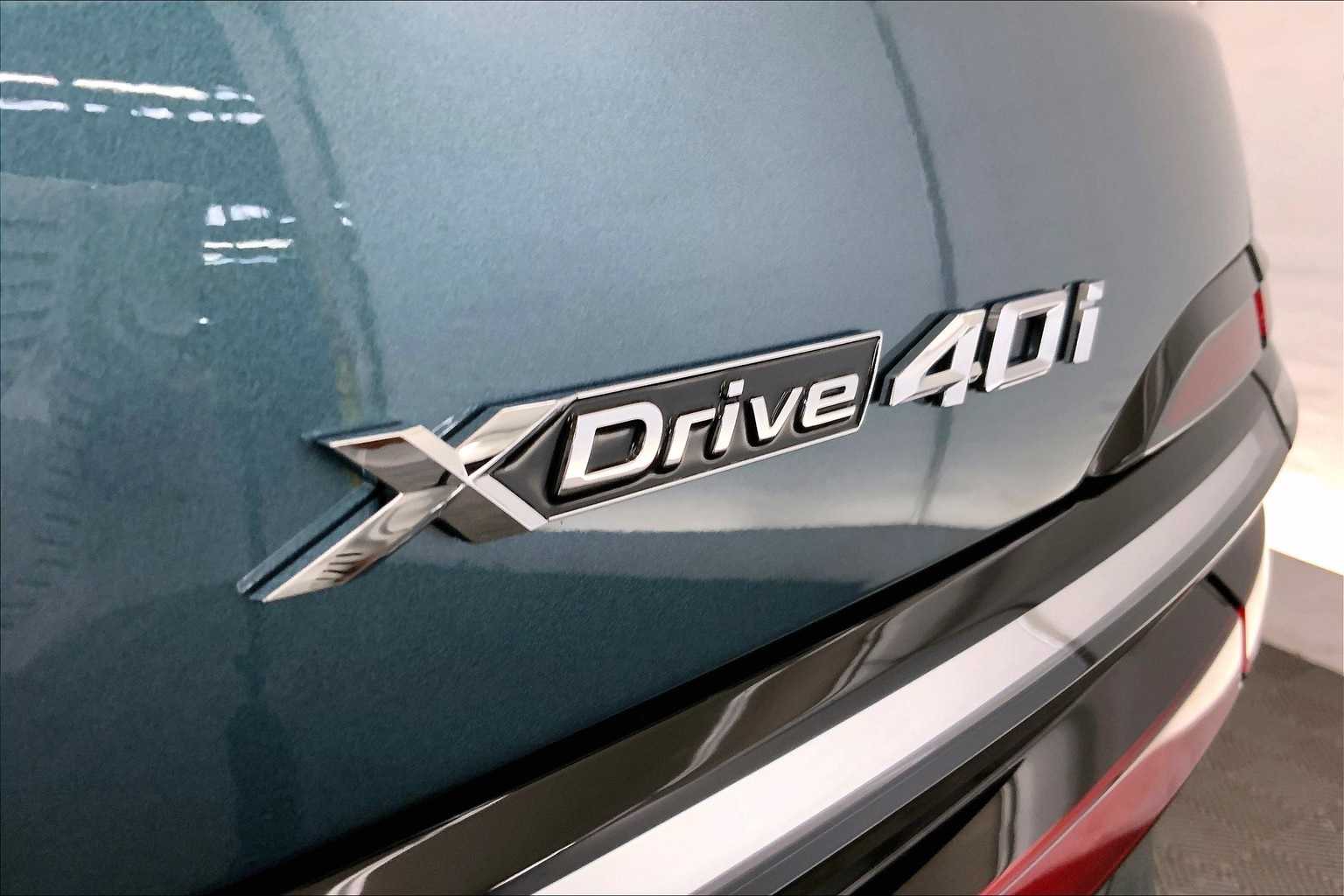 Thumbnail: 2026 BMW X7 - 7