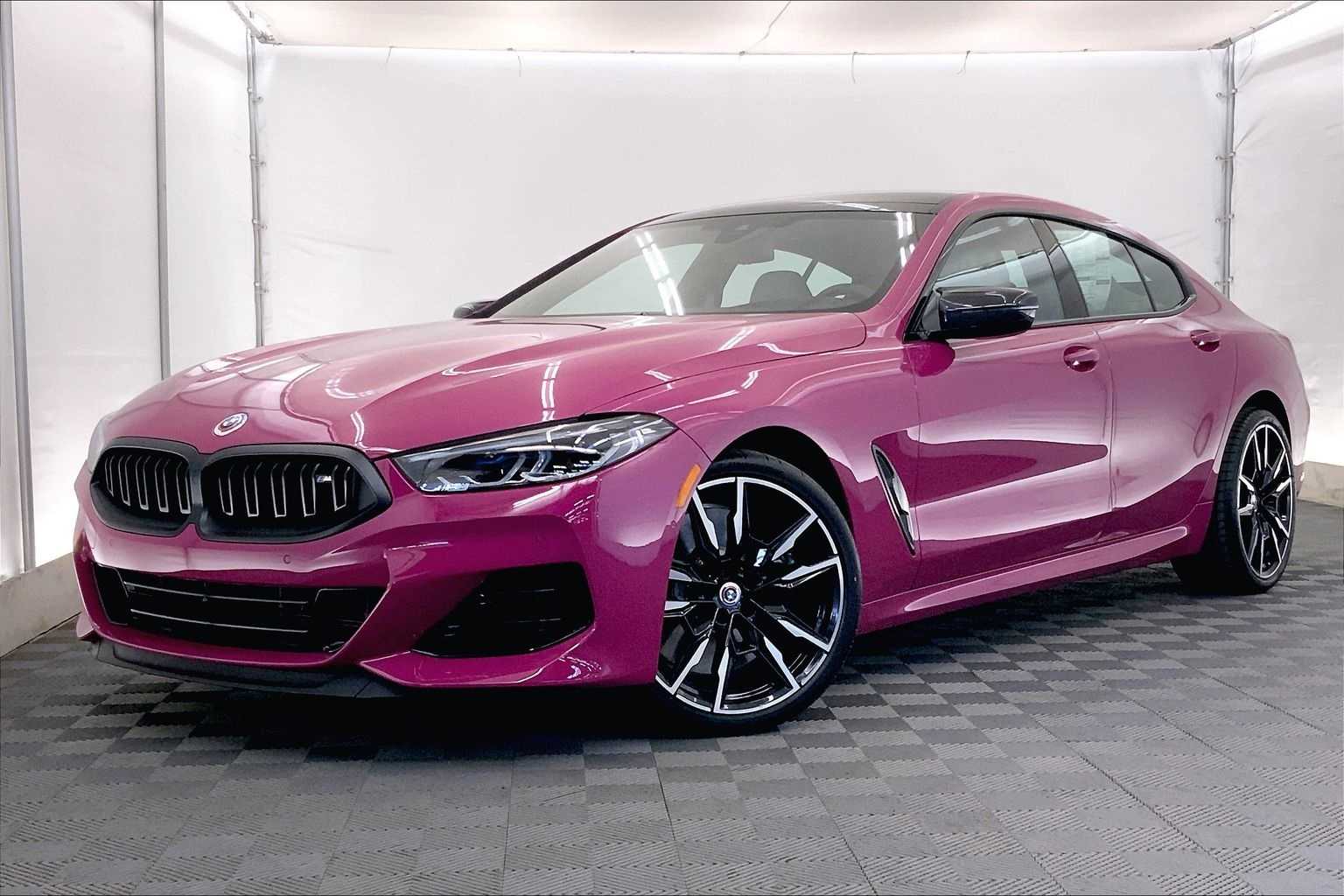 Thumbnail: 2026 BMW 8 Series - 1