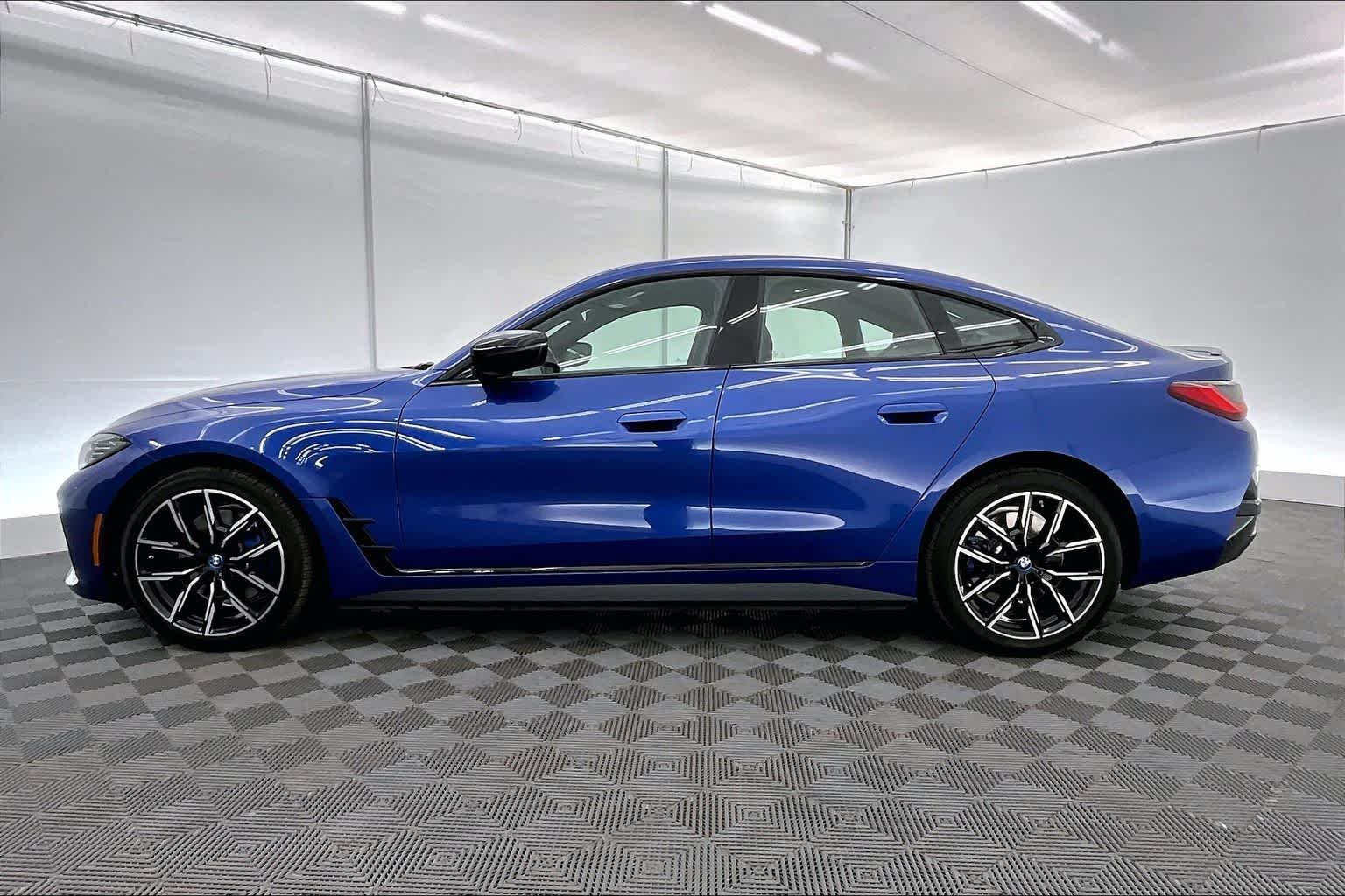Thumbnail: 2023 BMW i4 - 3