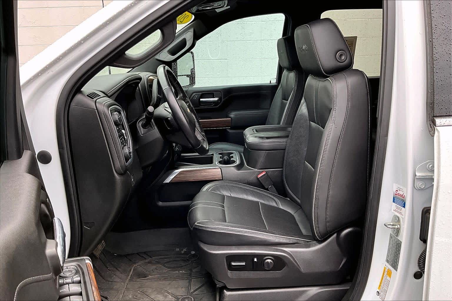 Thumbnail: 2021 Chevrolet Silverado 3500 - 11