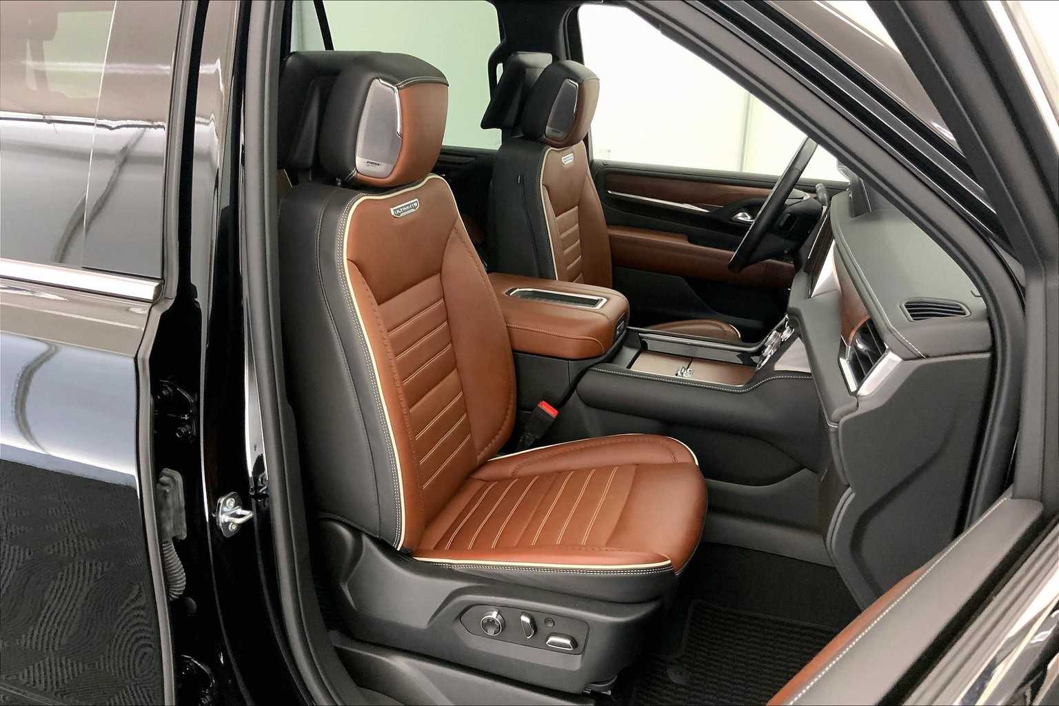 Thumbnail: 2023 GMC Yukon - 13