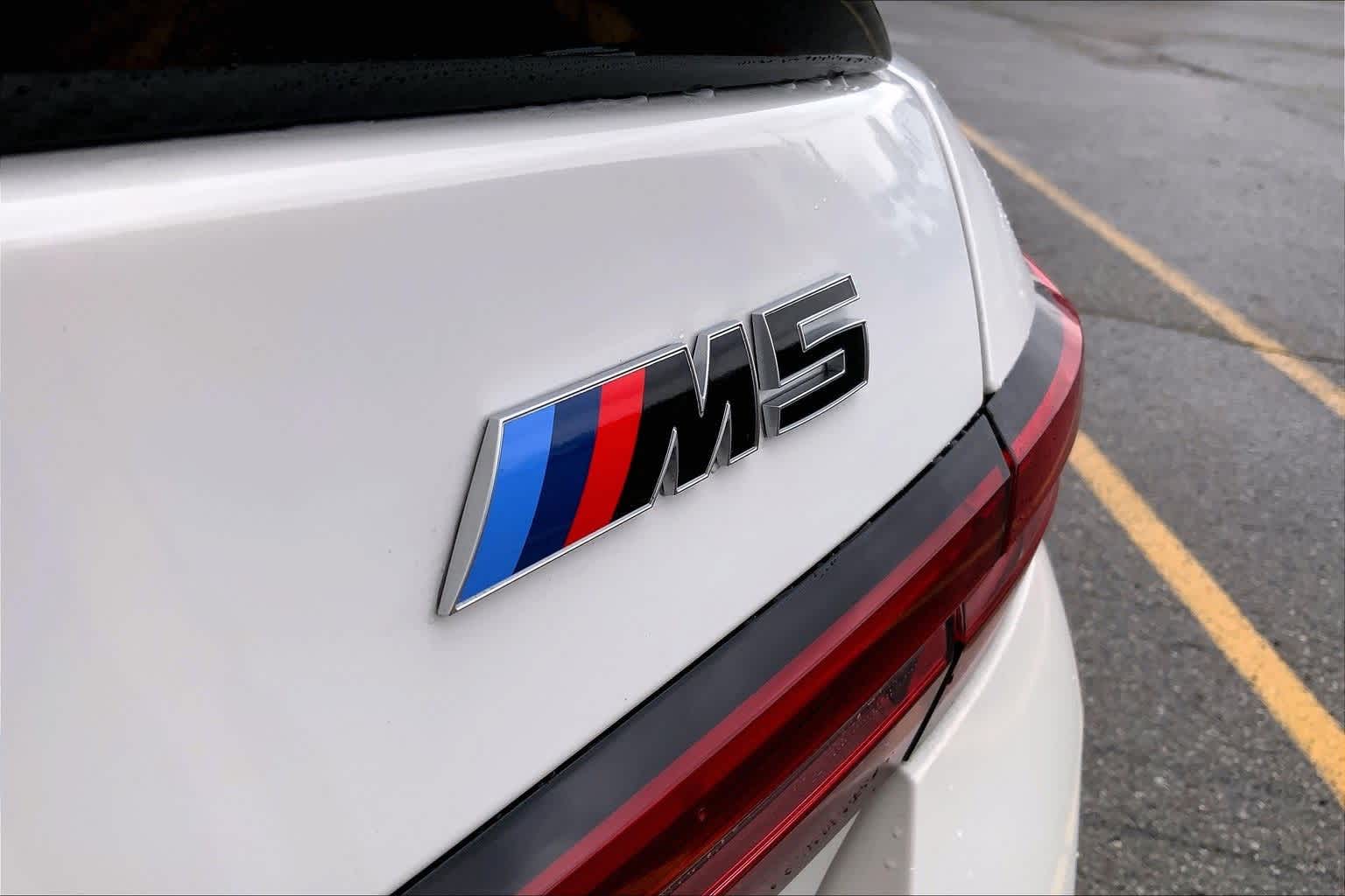 Thumbnail: 2026 BMW M5 - 7