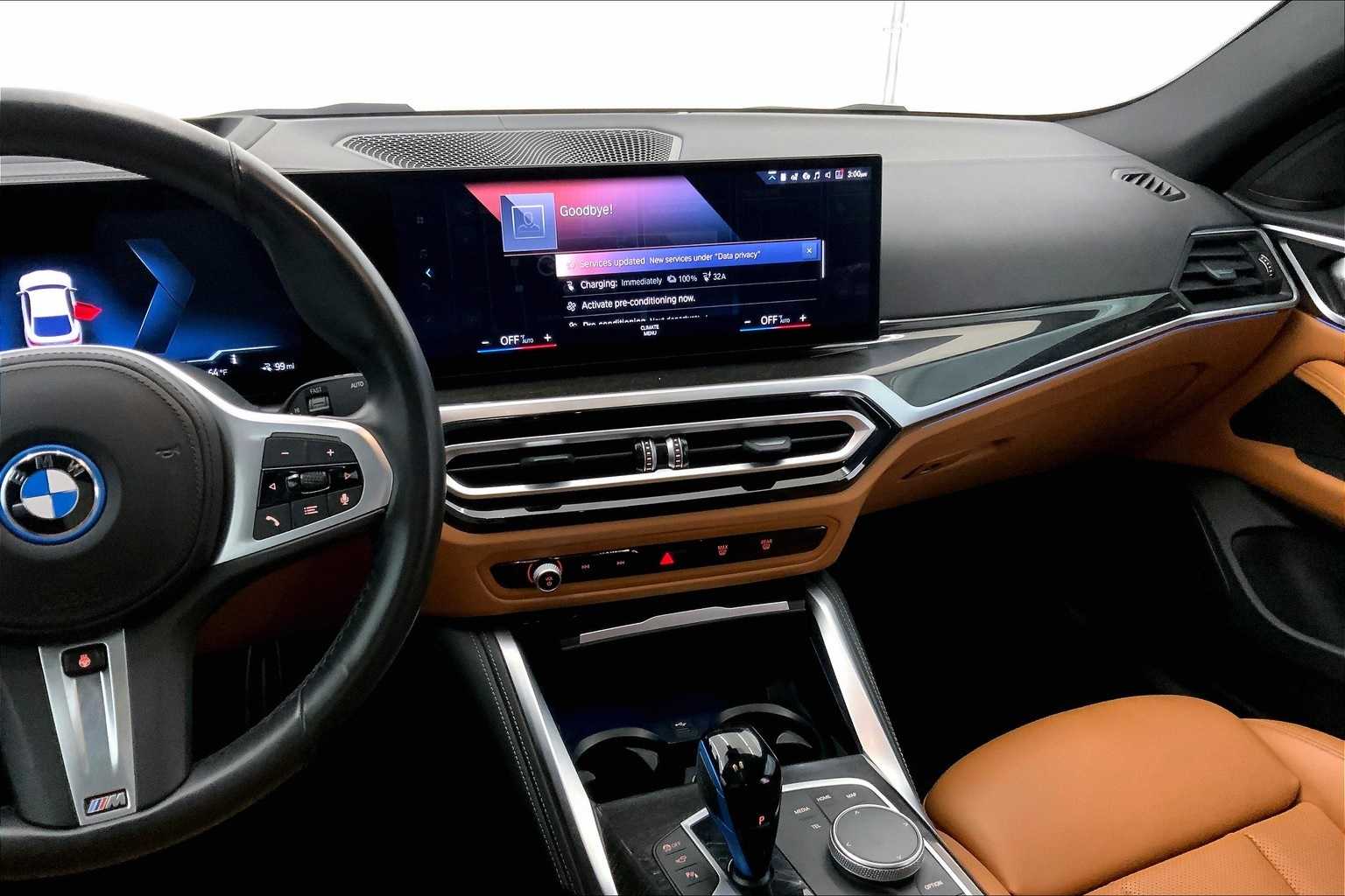 Thumbnail: 2022 BMW i4 - 16