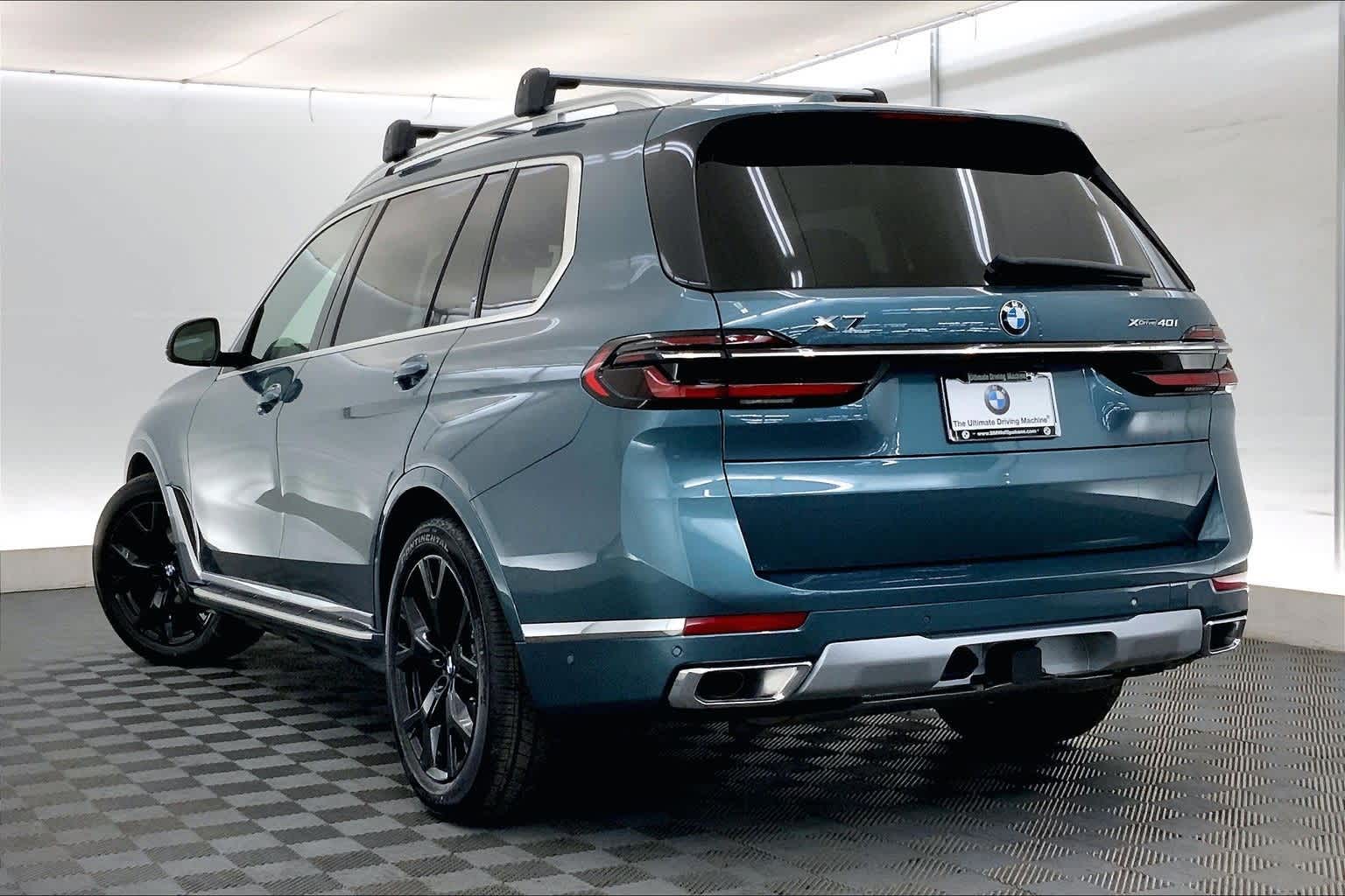 Thumbnail: 2026 BMW X7 - 4
