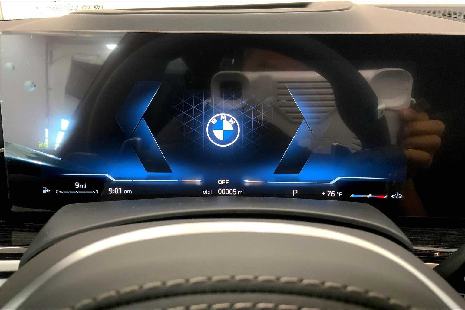 Thumbnail: 2026 BMW X5 - 18
