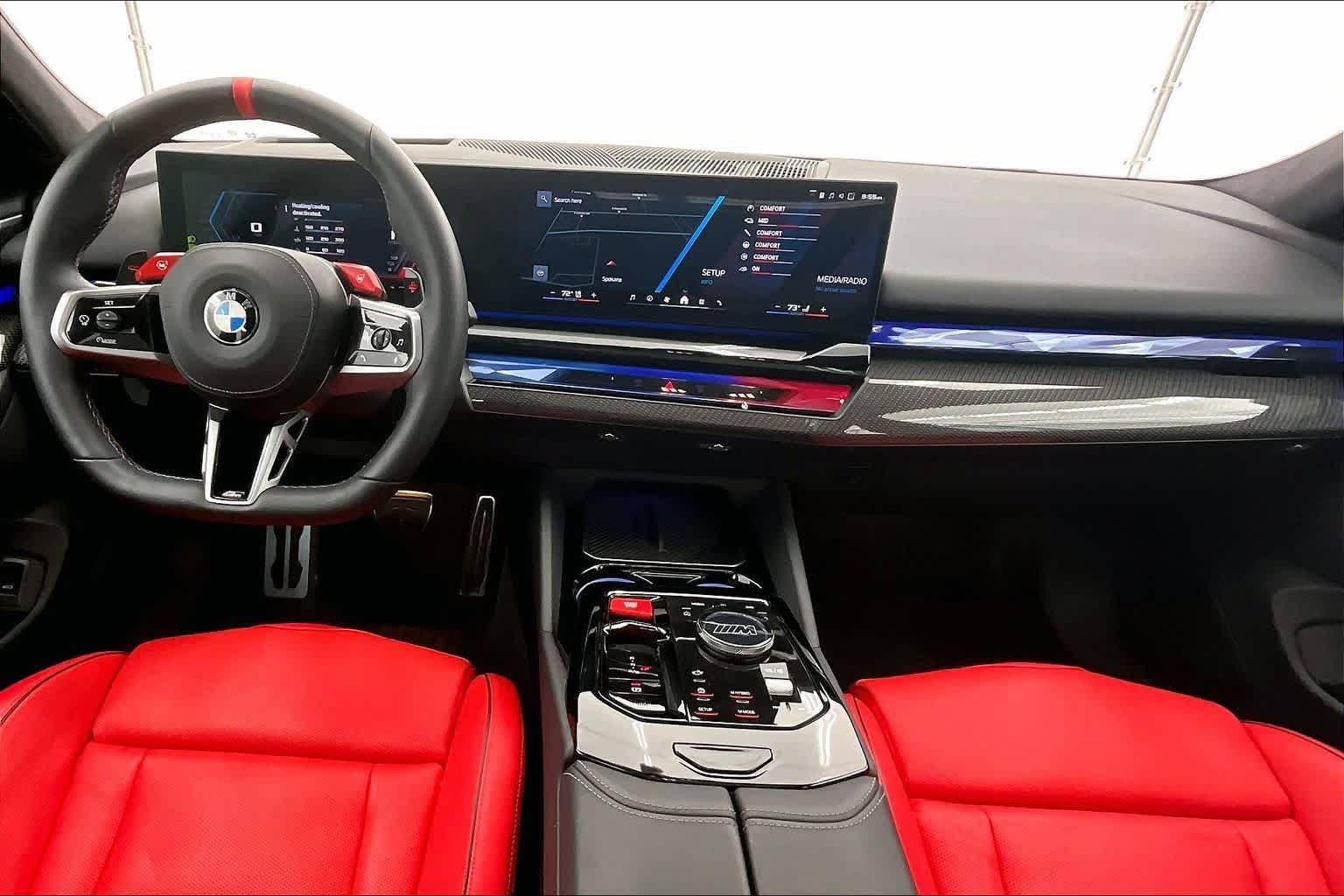 Thumbnail: 2026 BMW M5 - 10