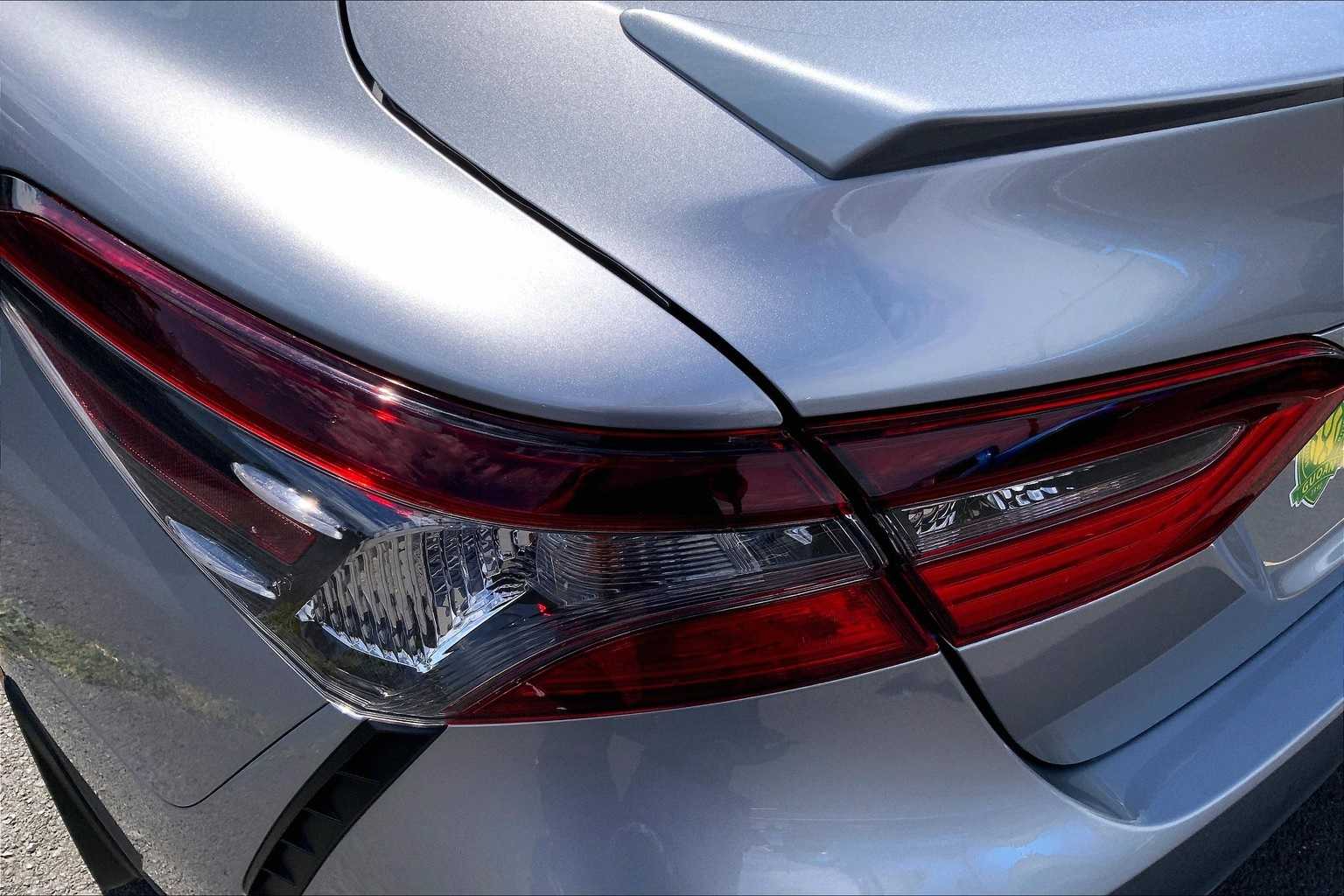 Thumbnail: 2023 Toyota Camry - 15