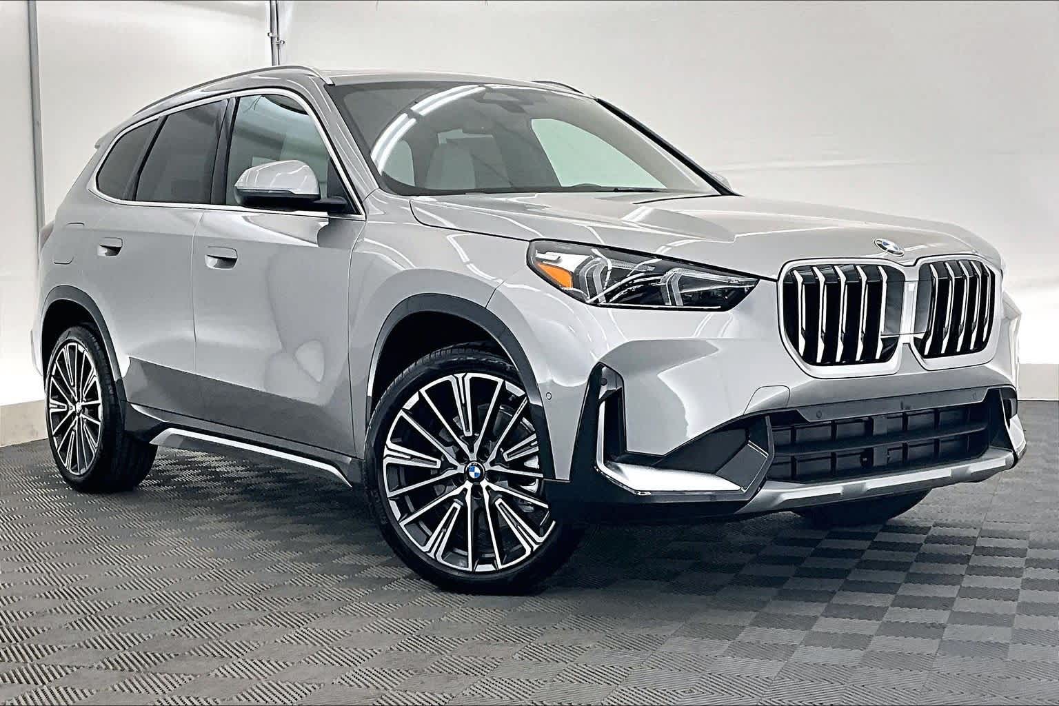 Thumbnail: 2026 BMW X1 - 21