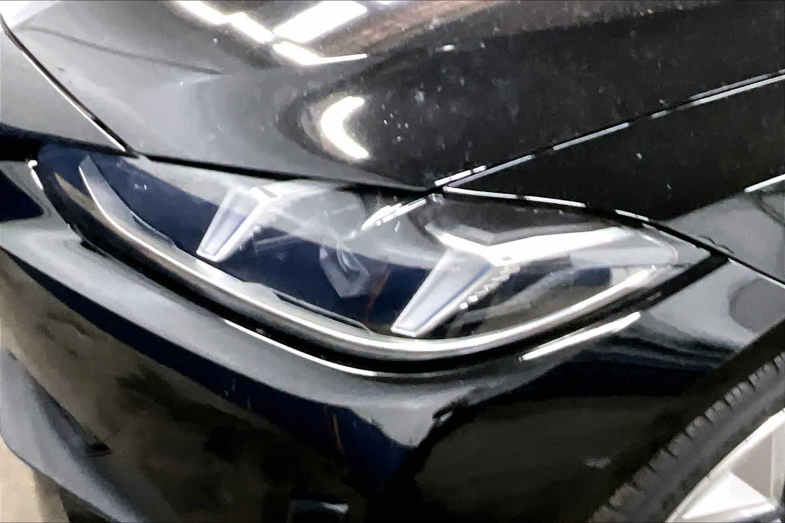 Thumbnail: 2025 BMW i4 - 15
