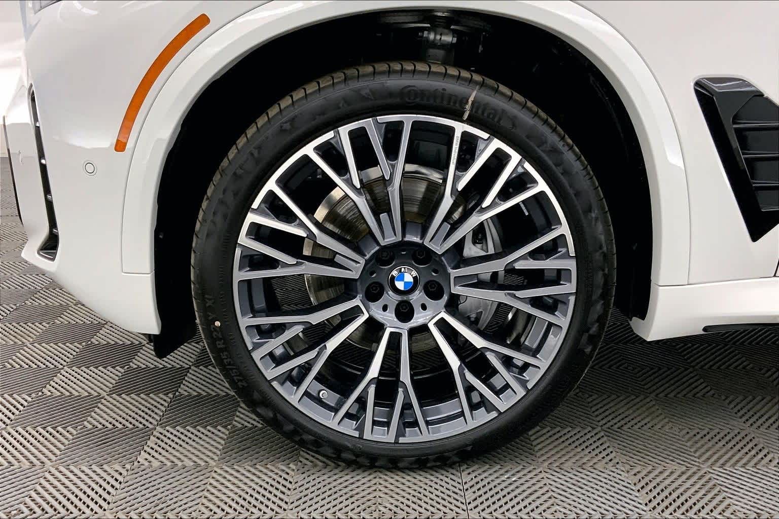 Thumbnail: 2026 BMW X5 - 8