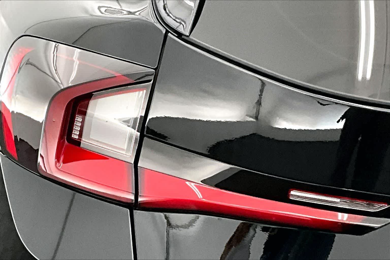 Thumbnail: 2025 BMW X1 - 32