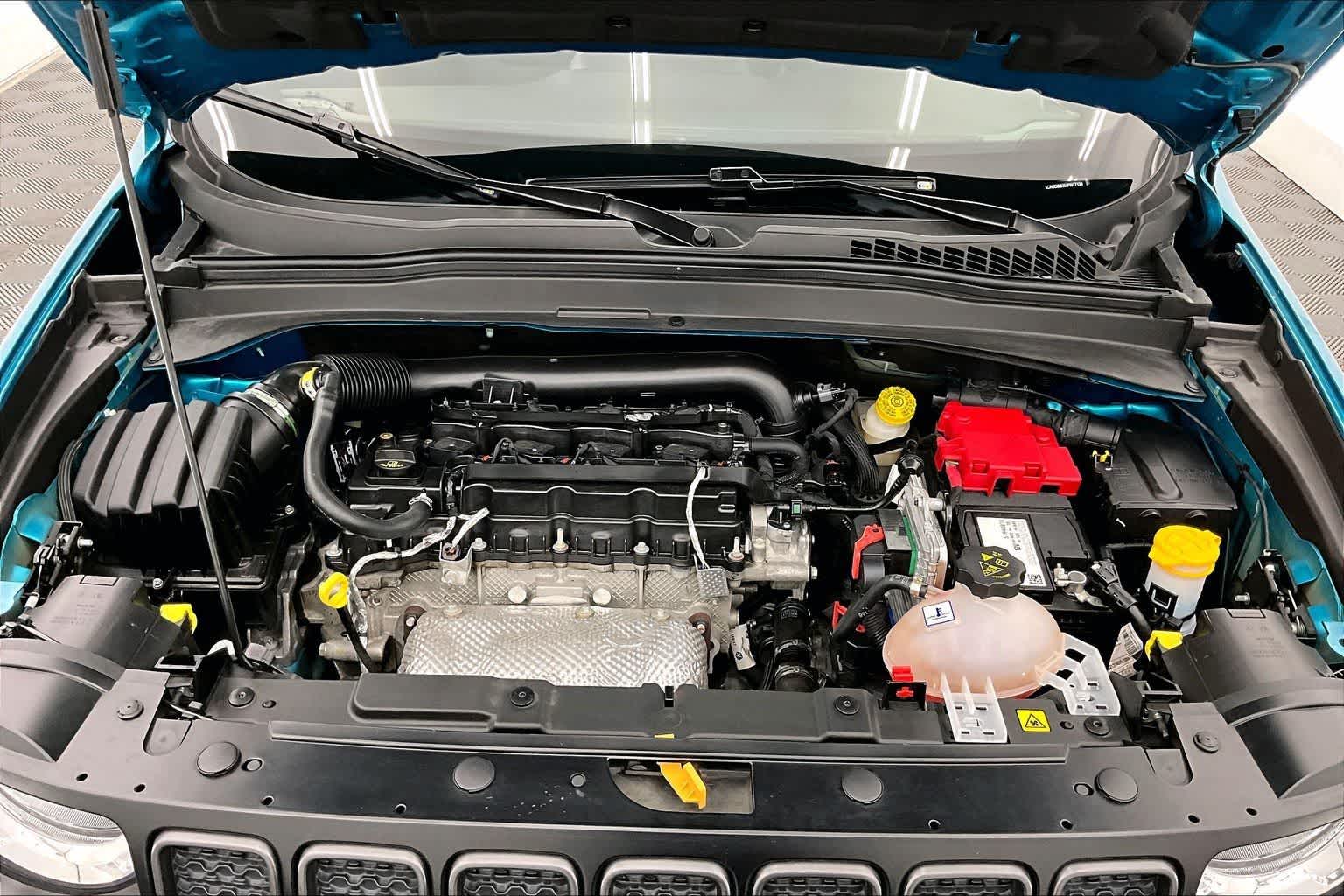 Thumbnail: 2021 Jeep Renegade - 9