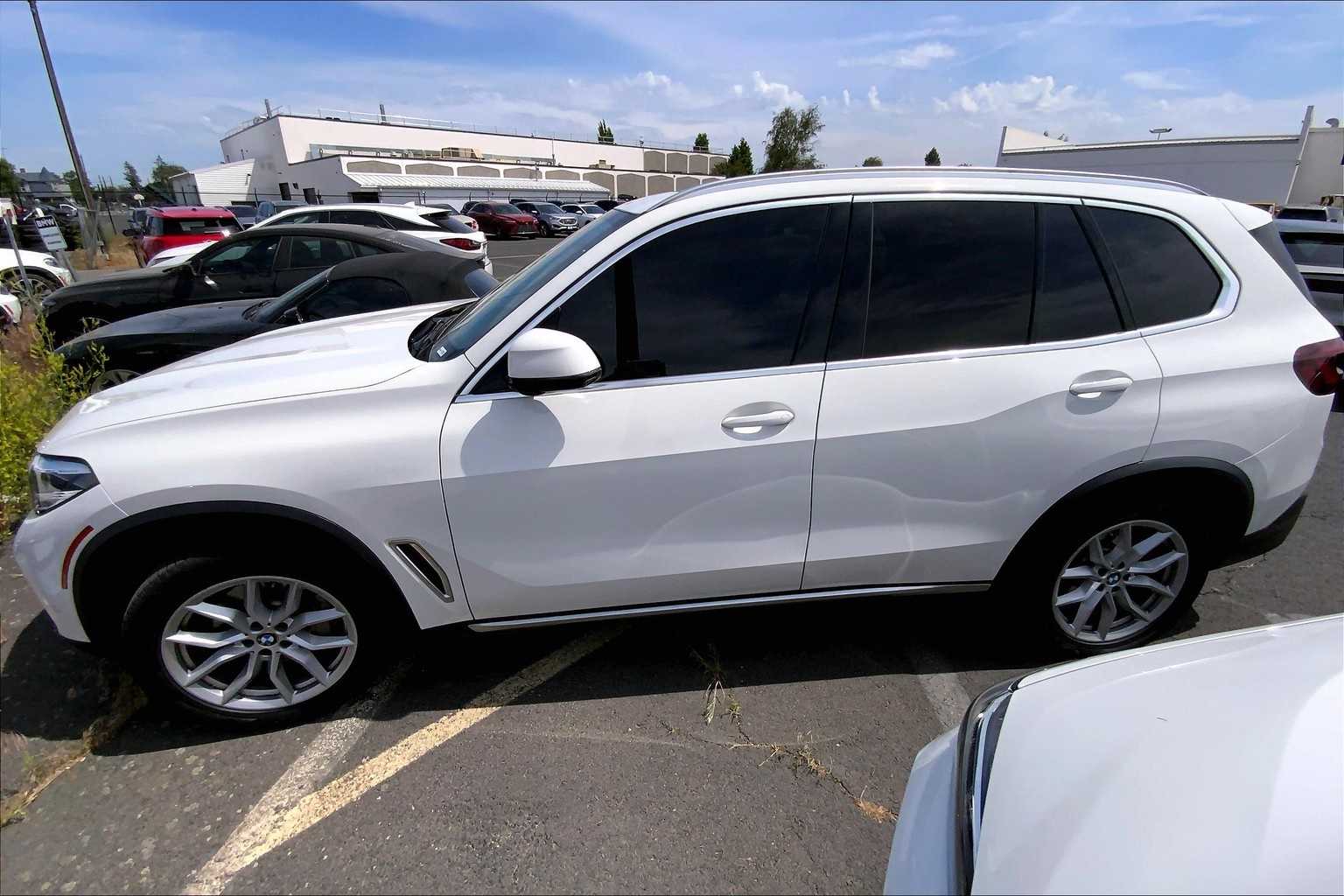 2022 BMW X5 xDrive40i 3