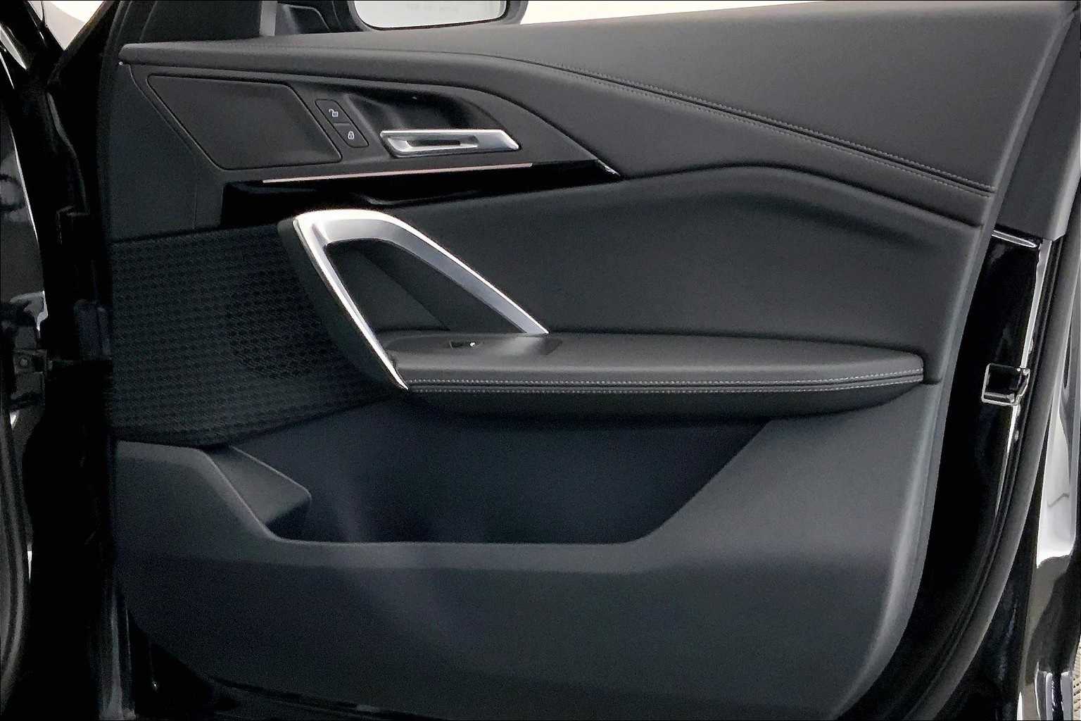 Thumbnail: 2025 BMW X1 - 28