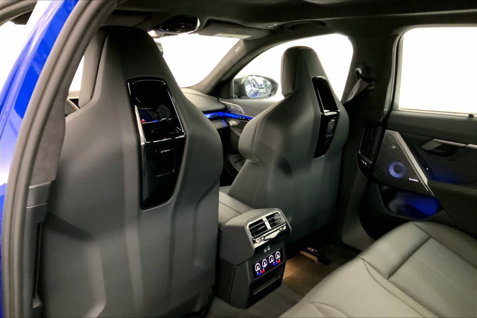 Thumbnail: 2025 BMW M5 - 12