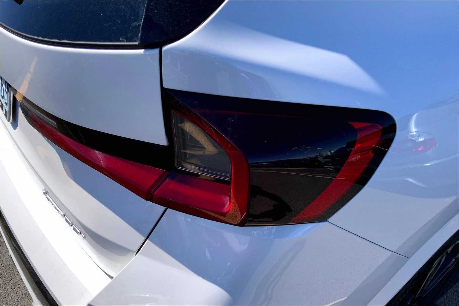 Thumbnail: 2023 BMW X1 - 15