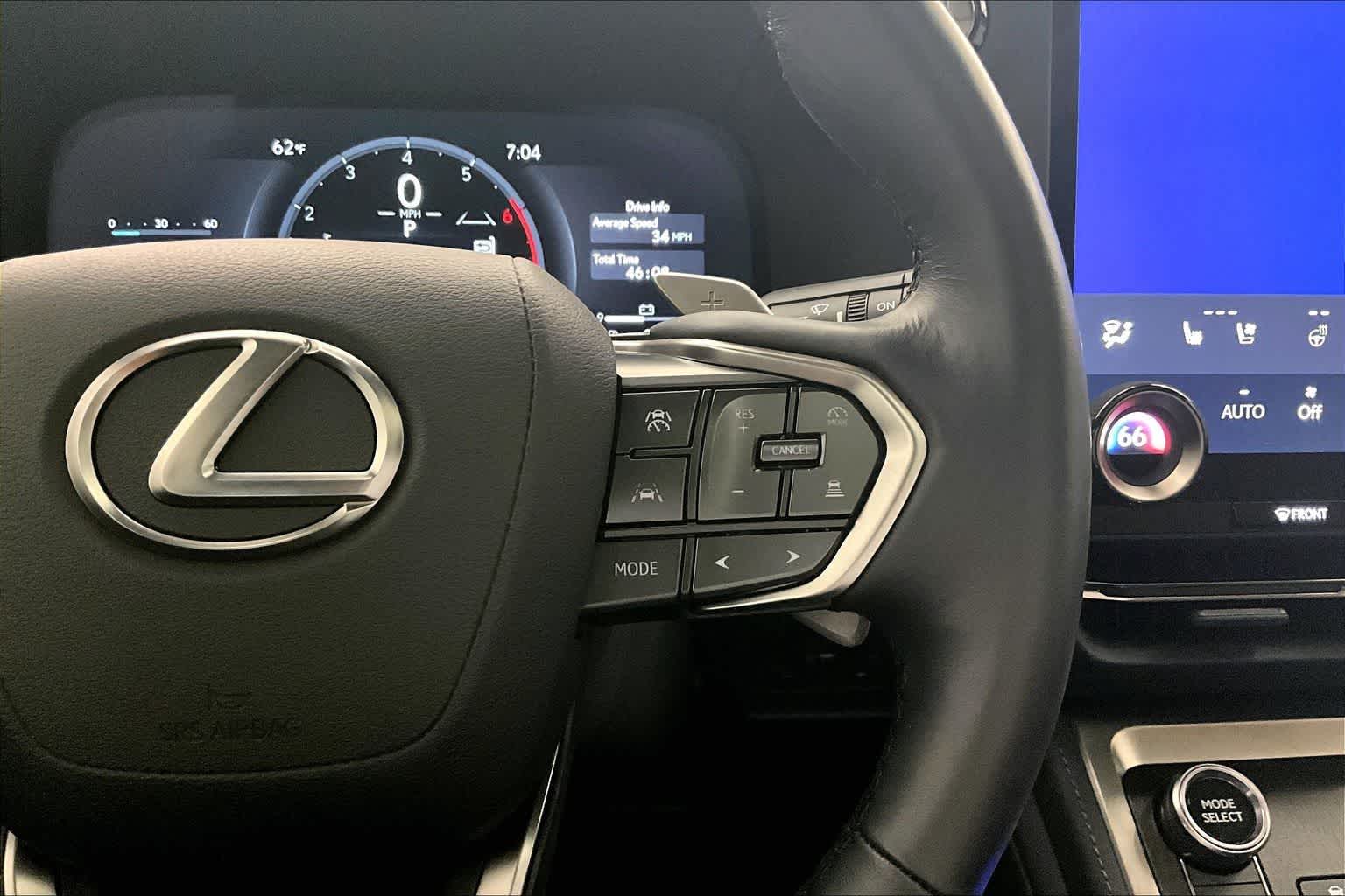 Thumbnail: 2024 Lexus GX - 25