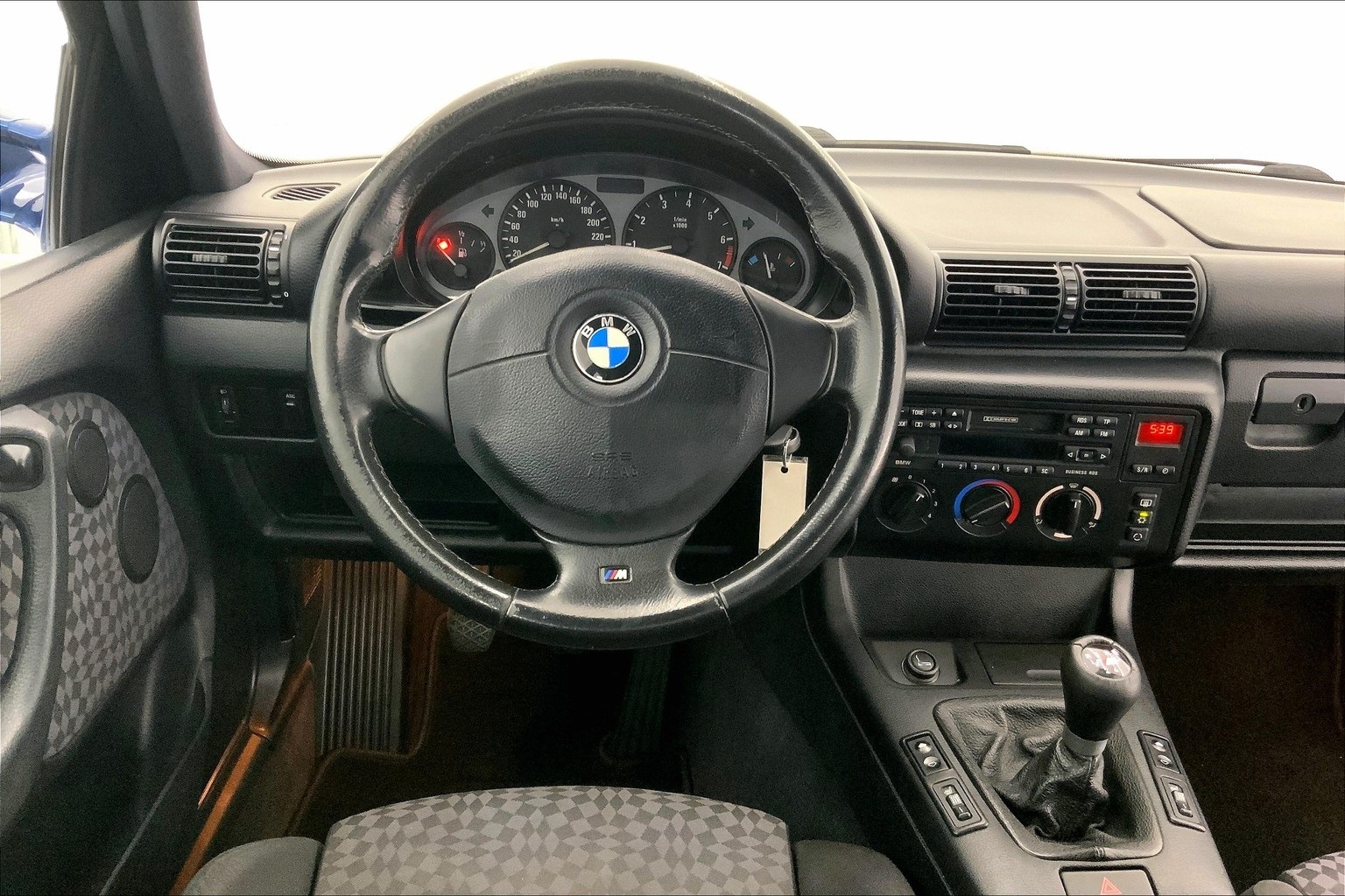 Thumbnail: 1999 BMW 3 Series - 13
