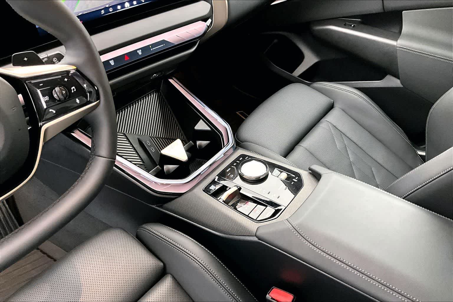 Thumbnail: 2025 BMW X3 - 16