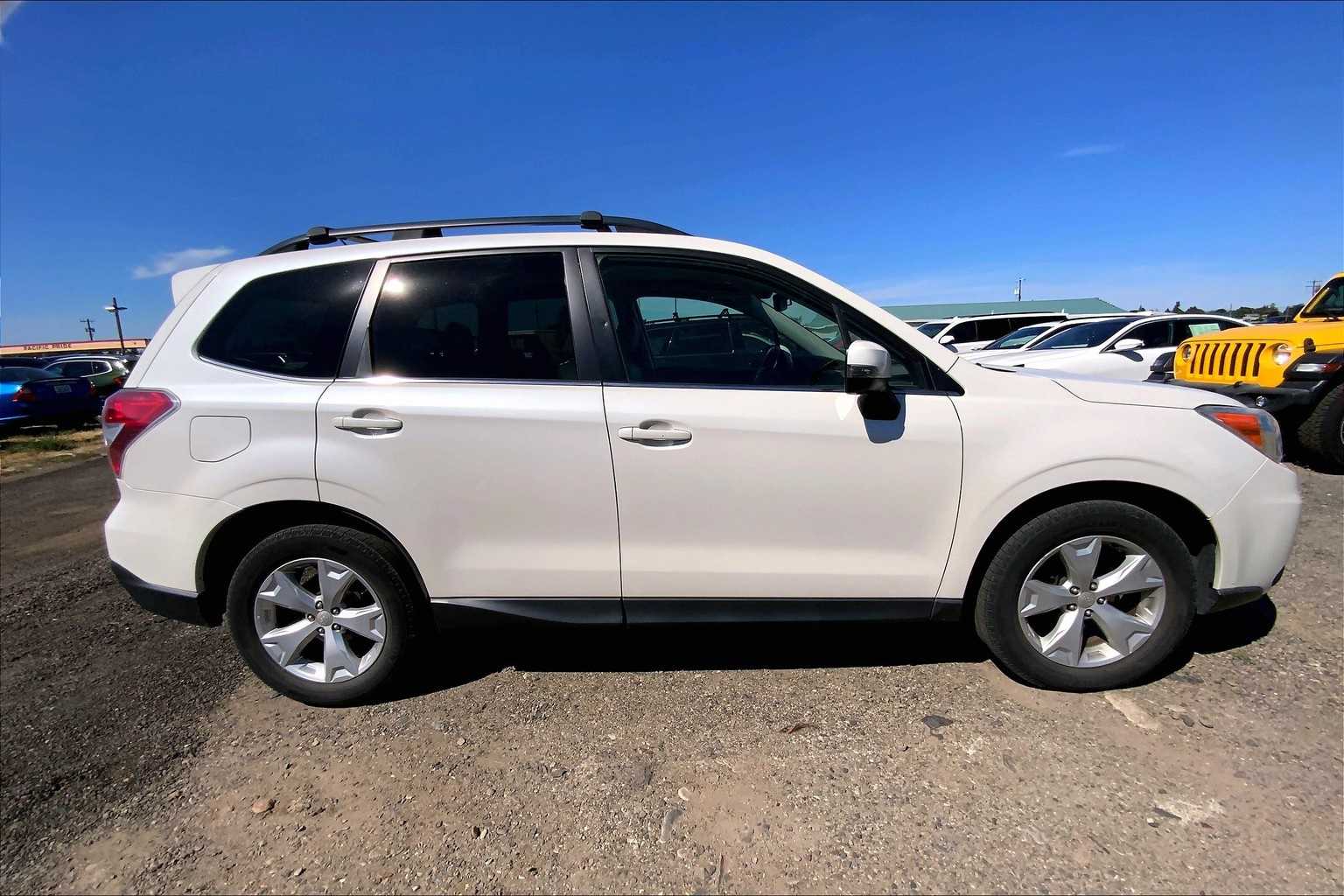 Thumbnail: 2014 Subaru Forester - 9