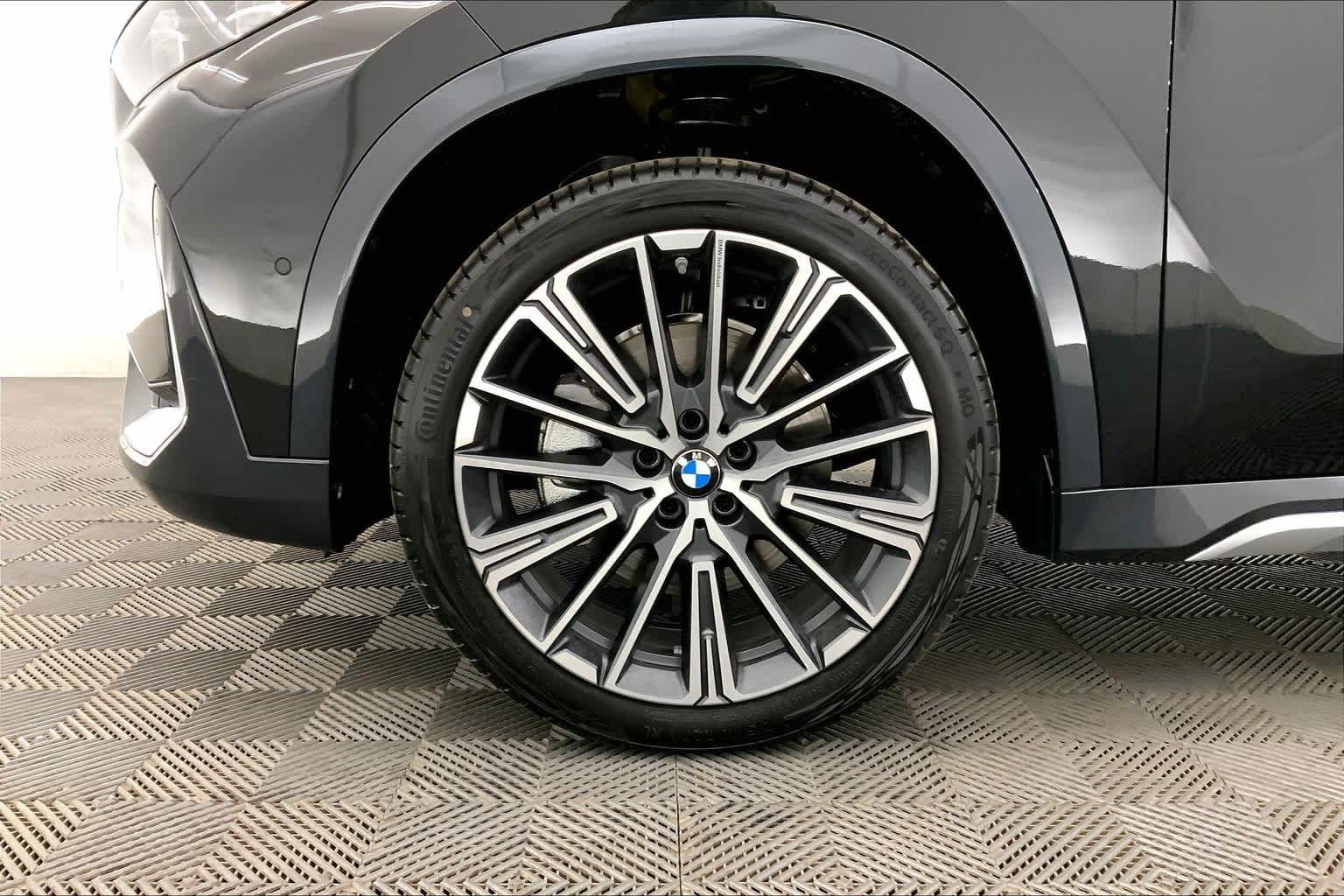 Thumbnail: 2026 BMW X1 - 8