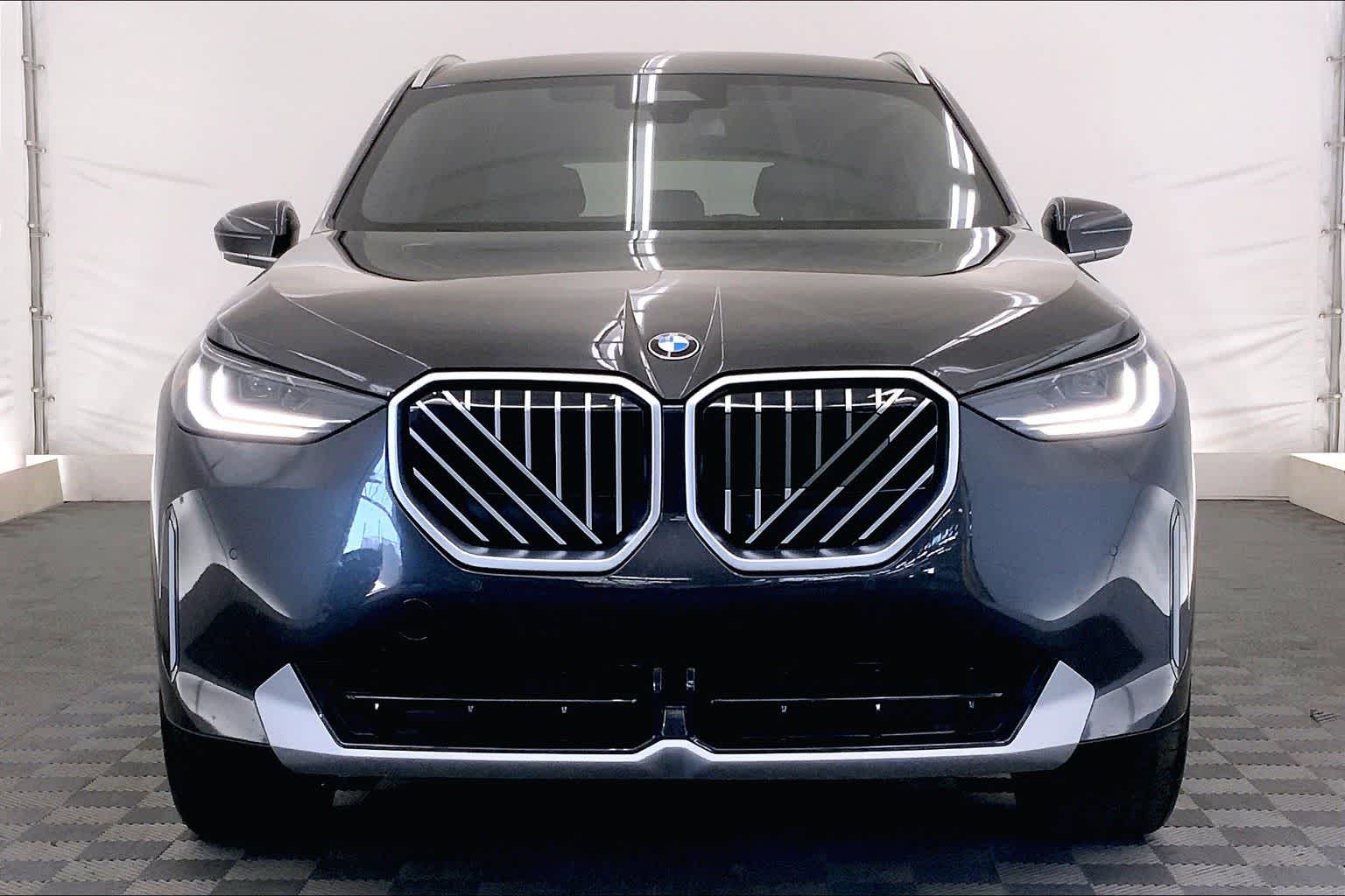 Thumbnail: 2025 BMW X3 - 6
