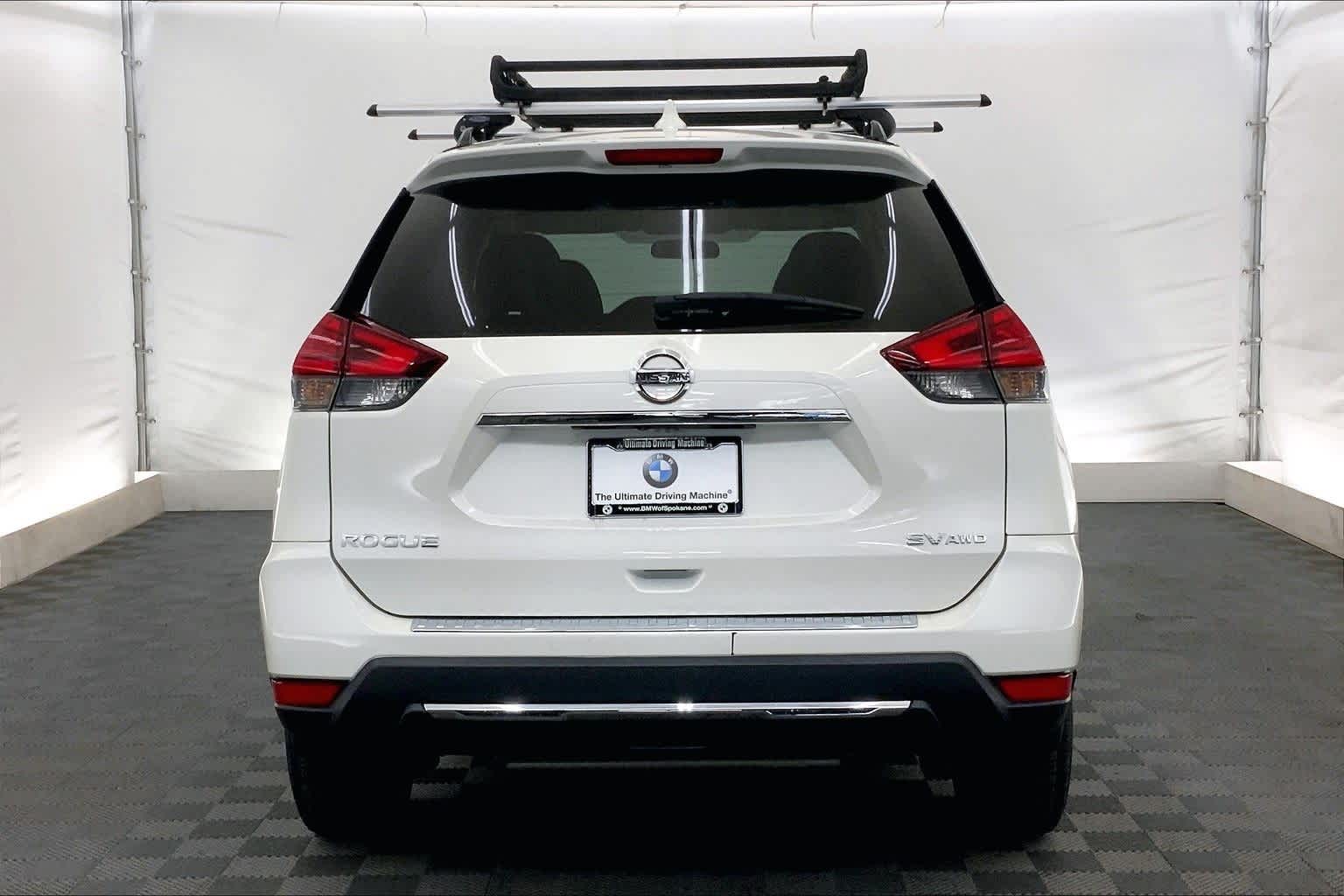 Thumbnail: 2017 Nissan Rogue - 5