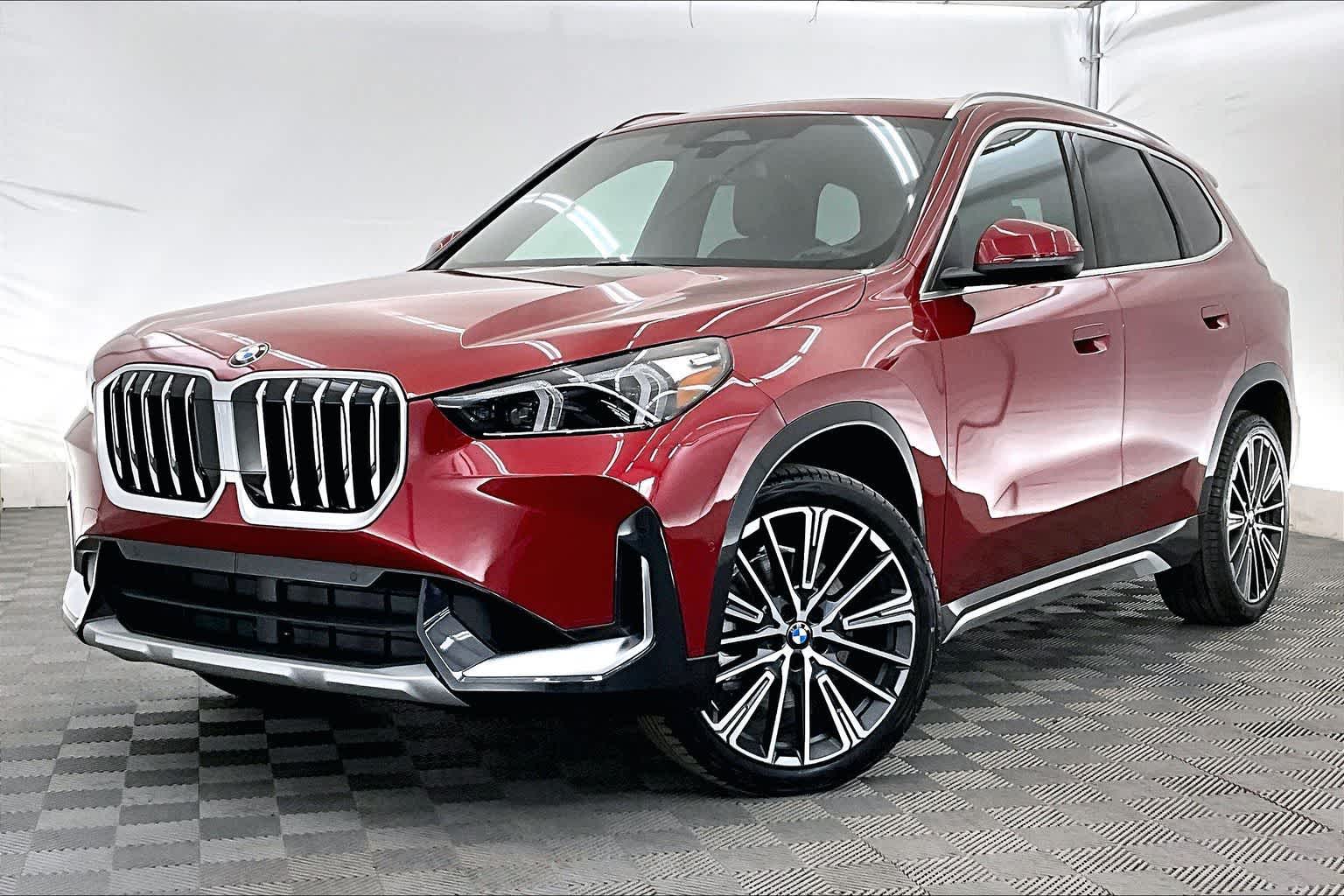Thumbnail: 2026 BMW X1 - 1