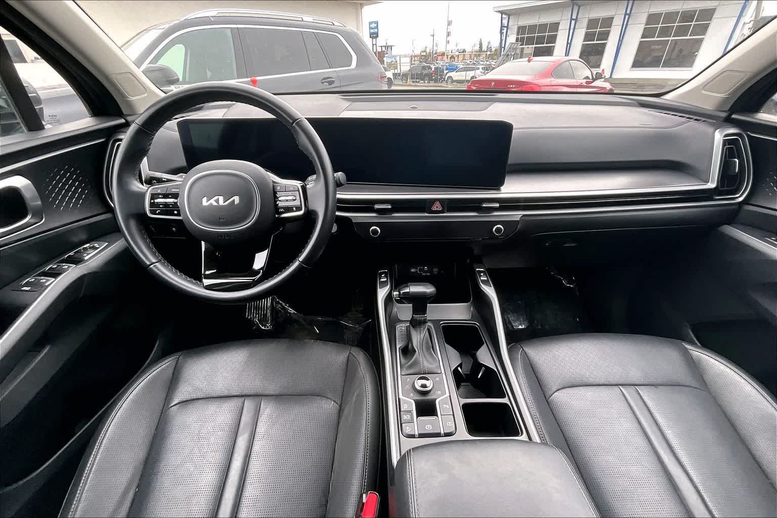 Thumbnail: 2024 Kia Sorento - 10