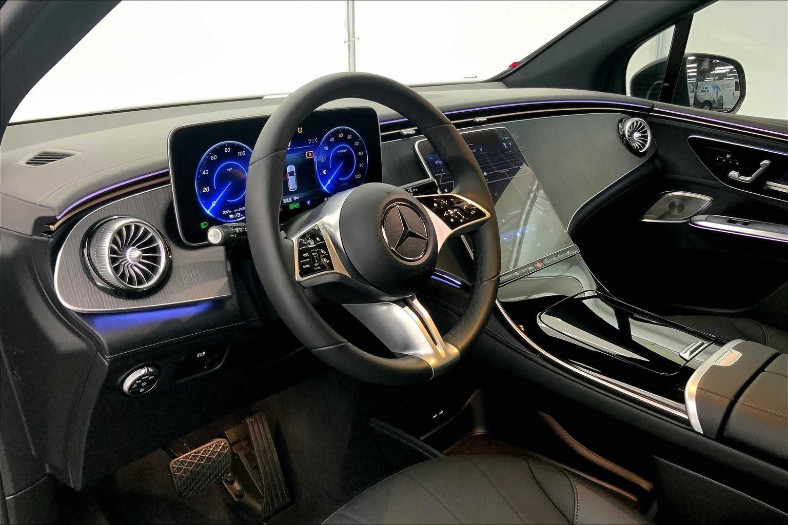 Thumbnail: 2024 Mercedes-Benz EQE - 2