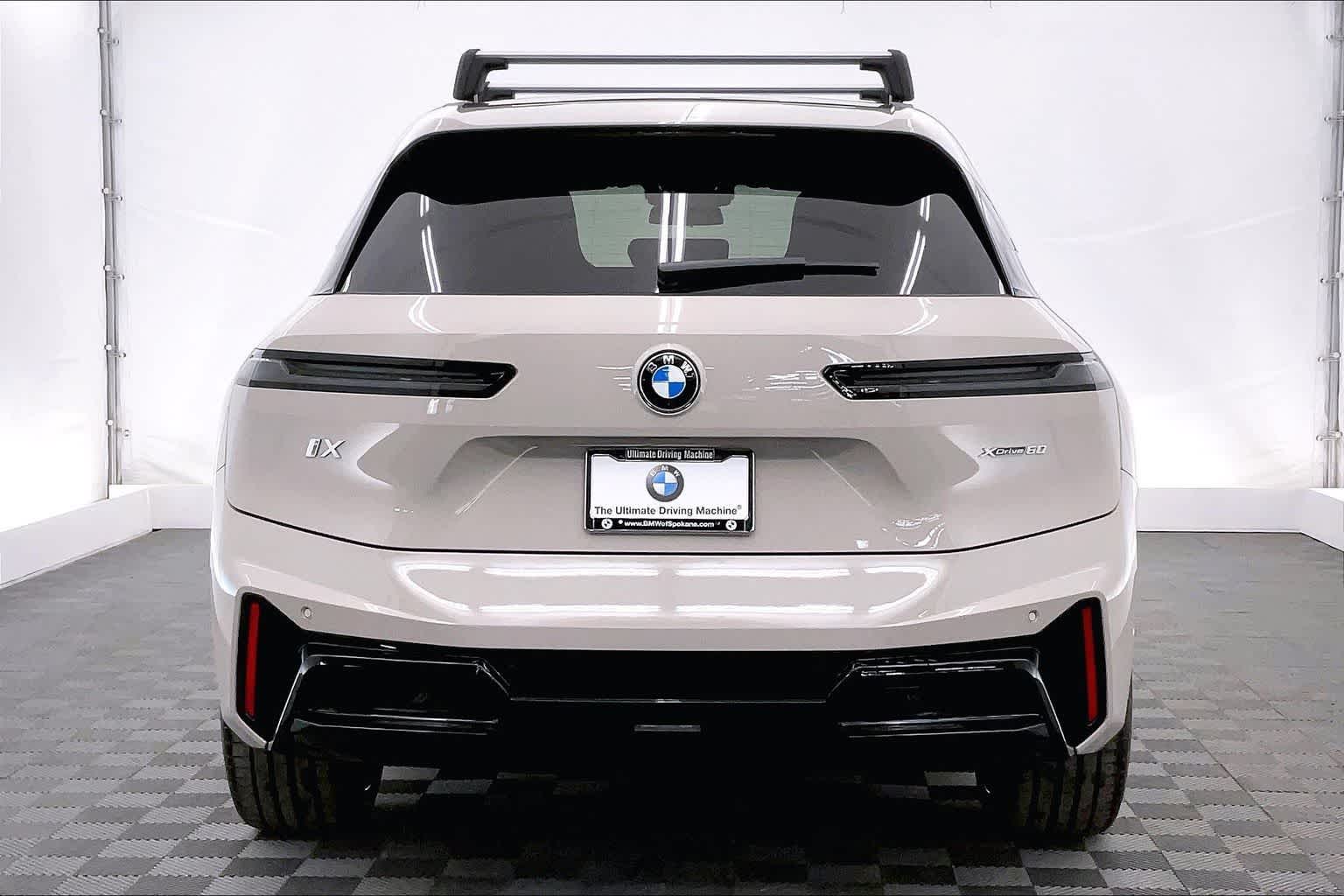 Thumbnail: 2026 BMW iX - 5