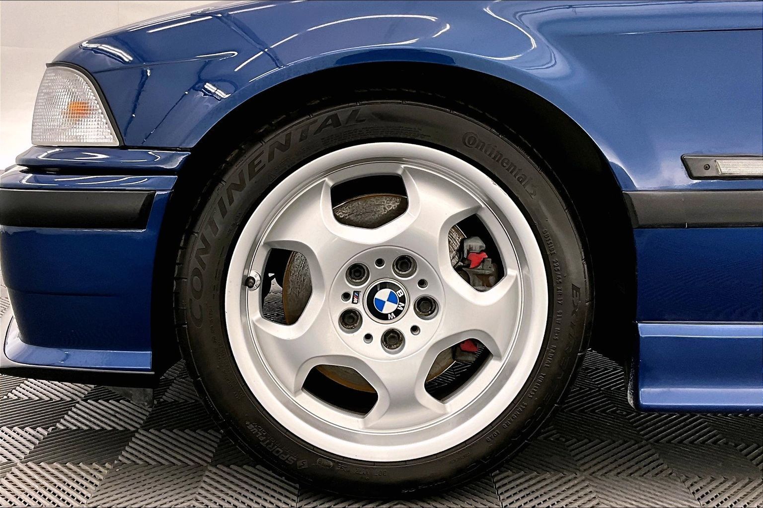 Thumbnail: 1994 BMW M3 - 8