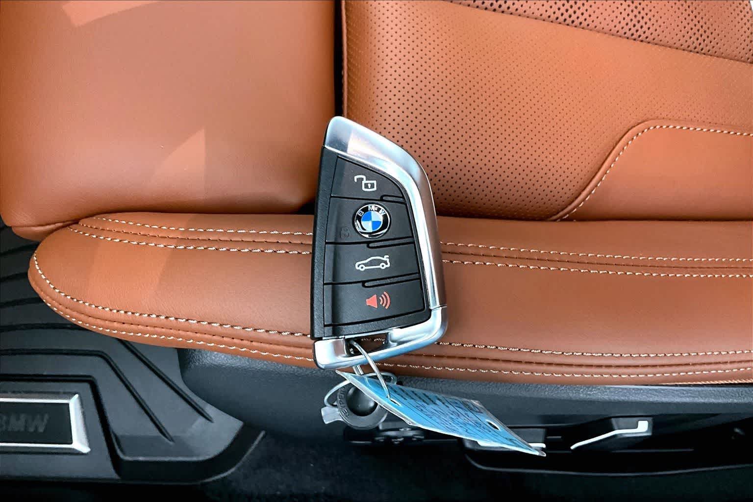 Thumbnail: 2026 BMW M3 - 20