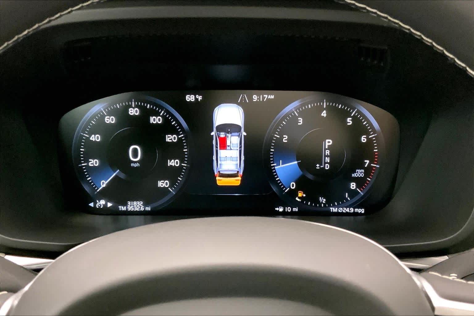 Thumbnail: 2020 Volvo XC60 - 17