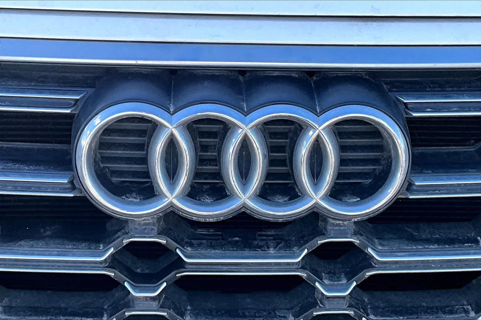 Thumbnail: 2022 Audi SQ5 - 18