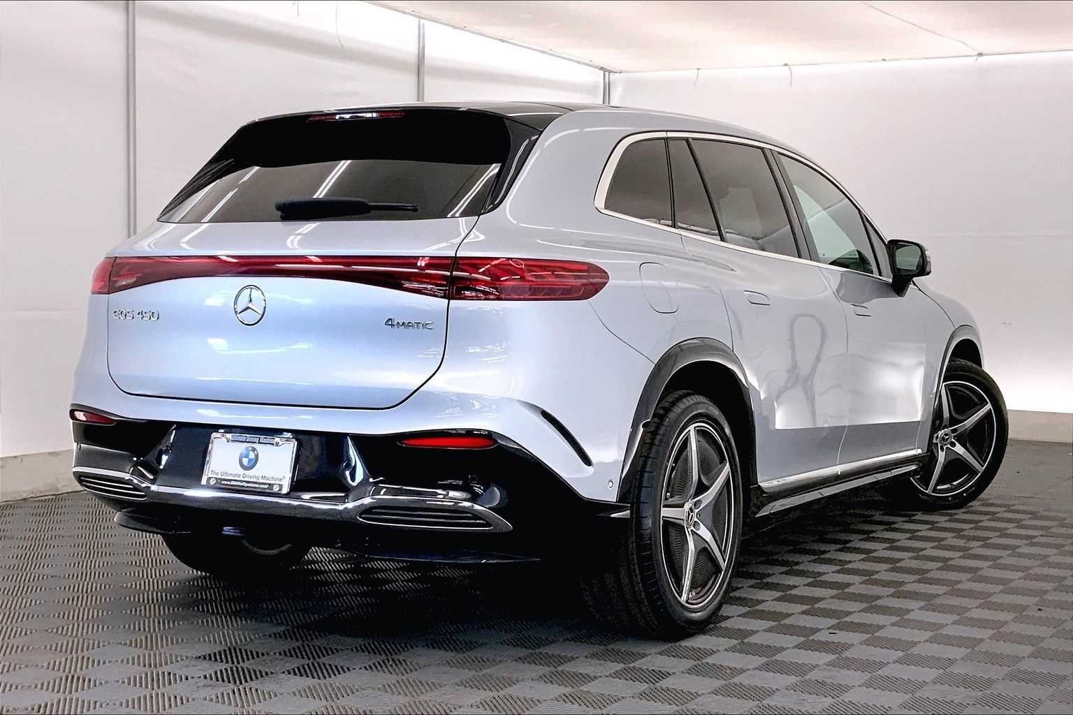 Thumbnail: 2023 Mercedes-Benz EQS - 22