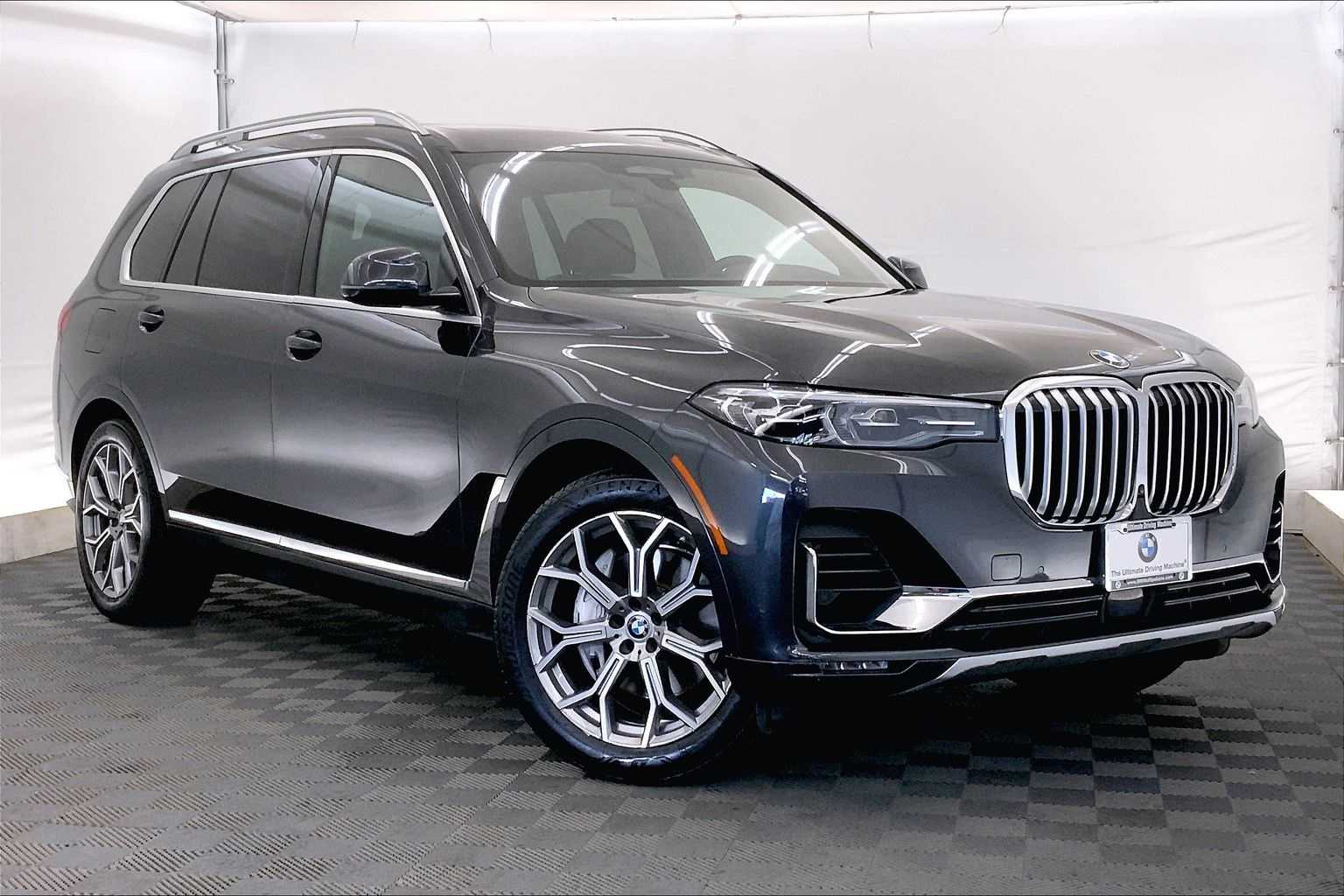 Thumbnail: 2022 BMW X7 - 21