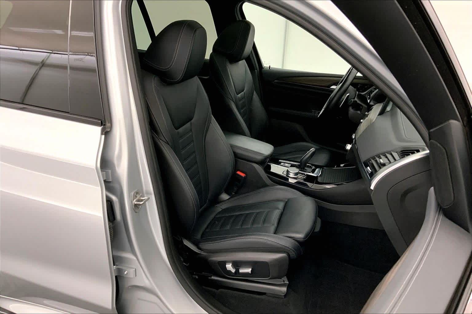 Thumbnail: 2021 BMW X3 - 13