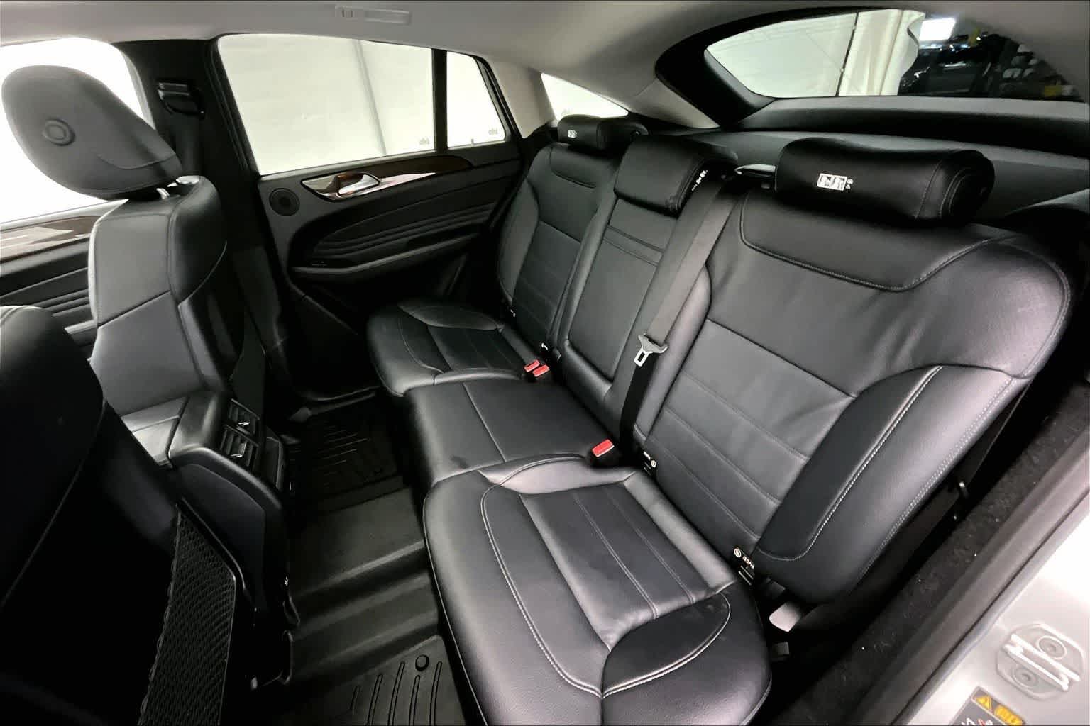 Thumbnail: 2016 Mercedes-Benz GLE - 29