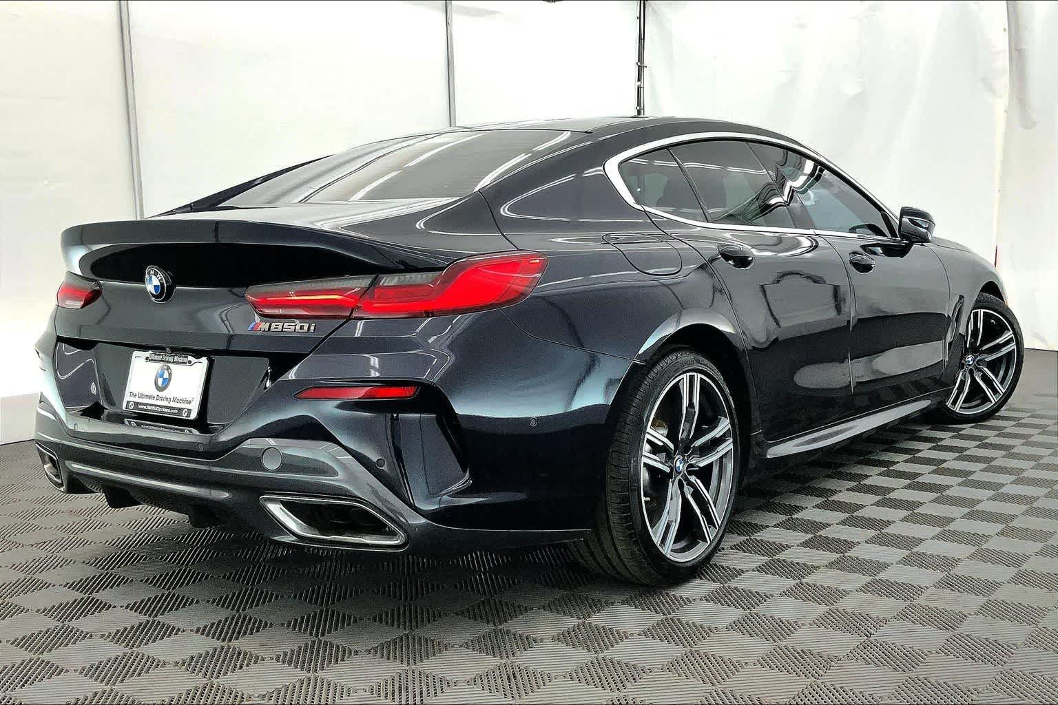 Thumbnail: 2020 BMW 8 Series - 22
