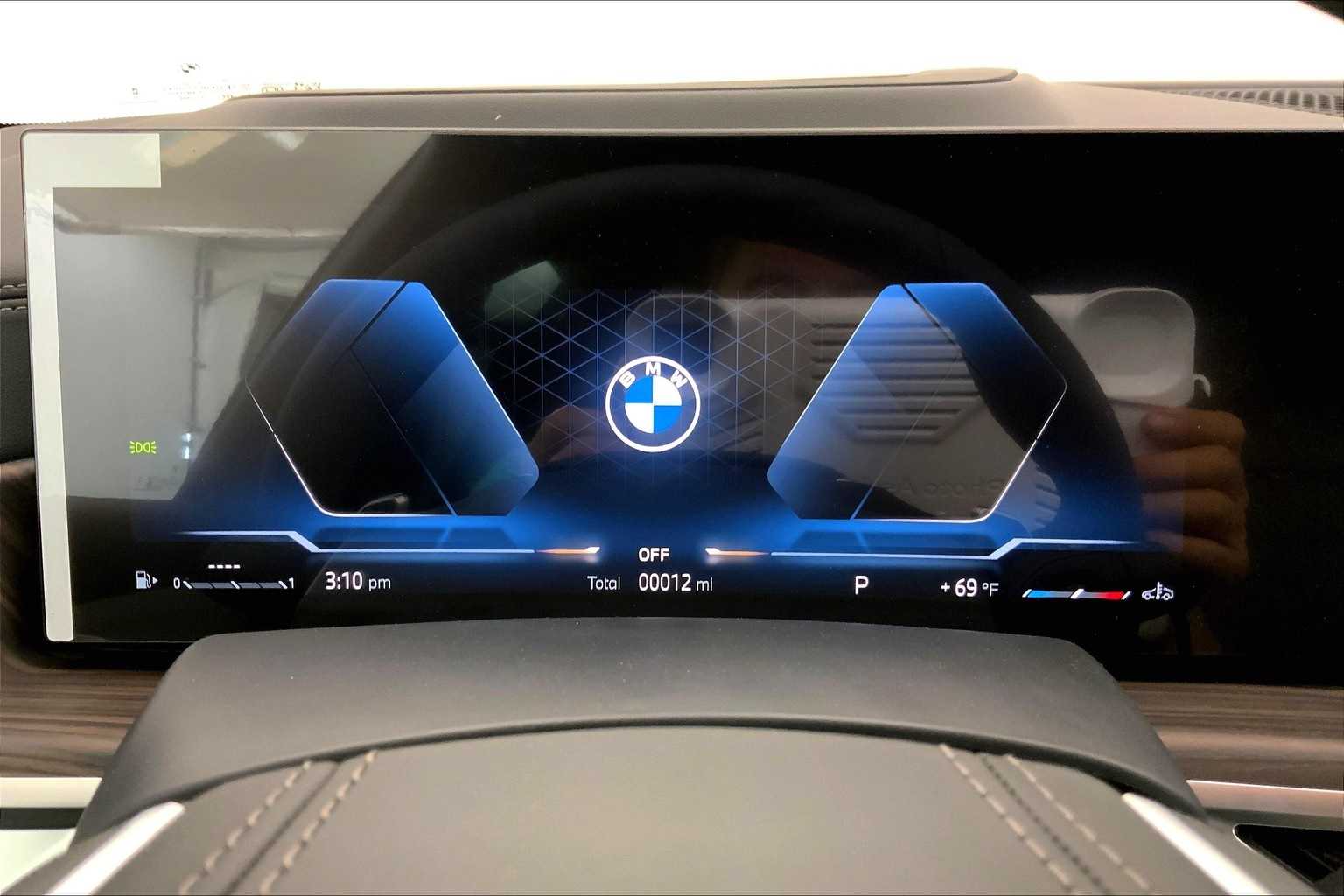 Thumbnail: 2026 BMW X5 - 18