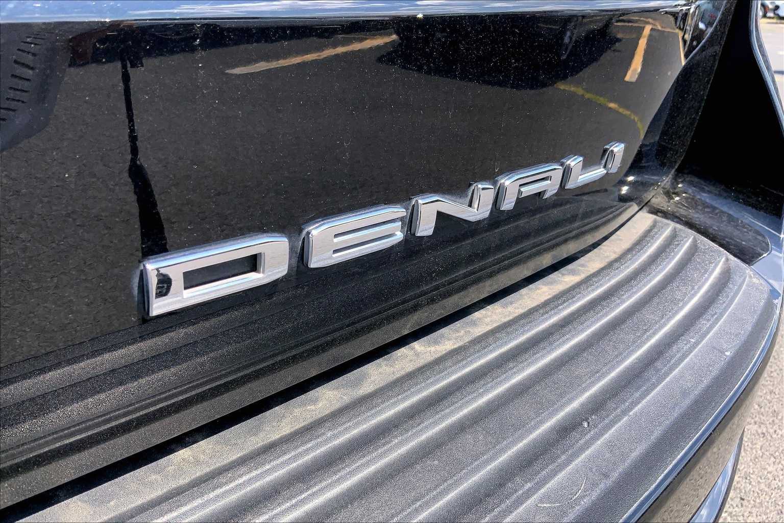 Thumbnail: 2023 GMC Yukon - 7