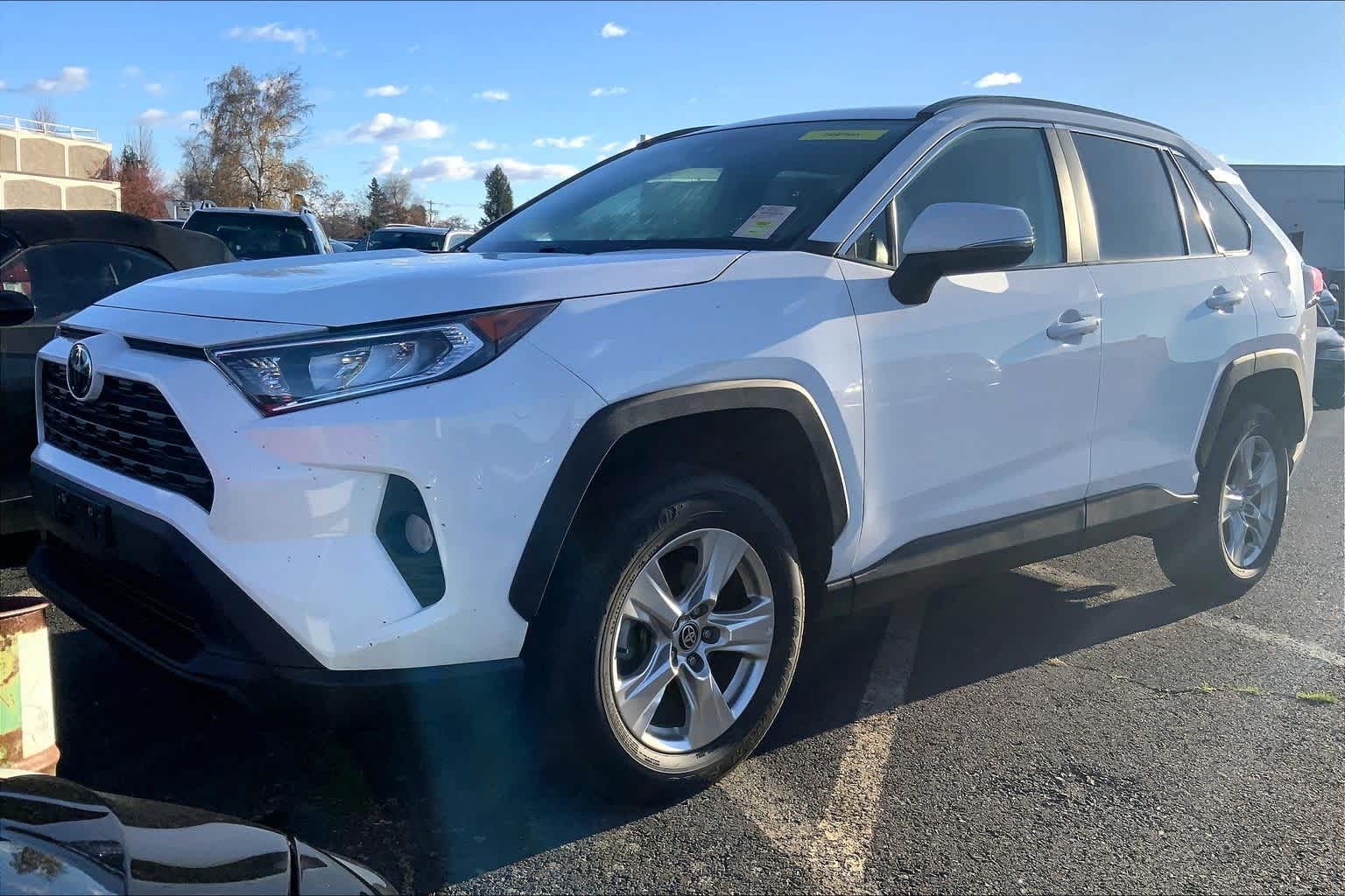 Thumbnail: 2021 Toyota RAV4 - 1