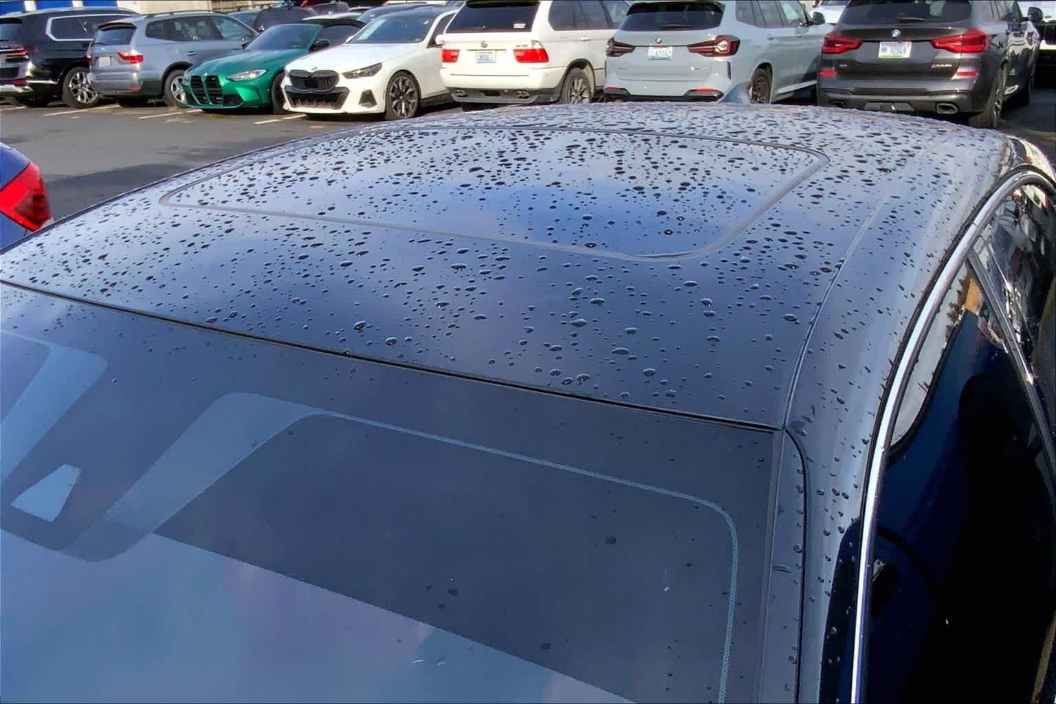 Thumbnail: 2020 Lexus IS - 11