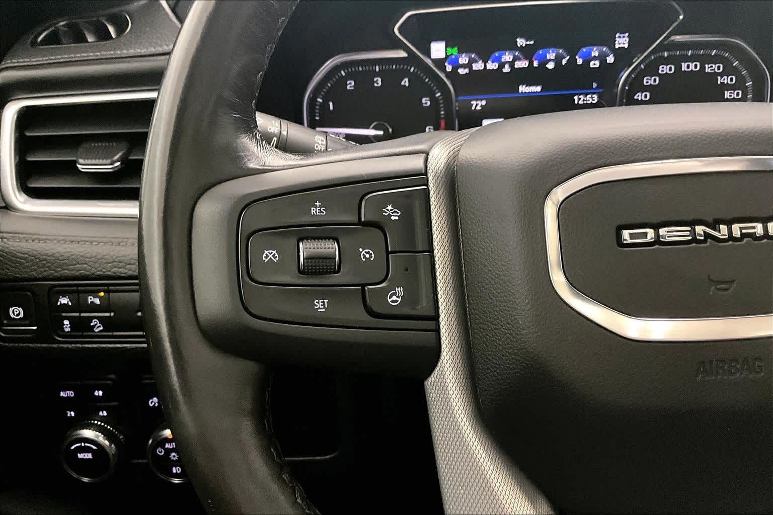 Thumbnail: 2021 GMC Yukon - 24