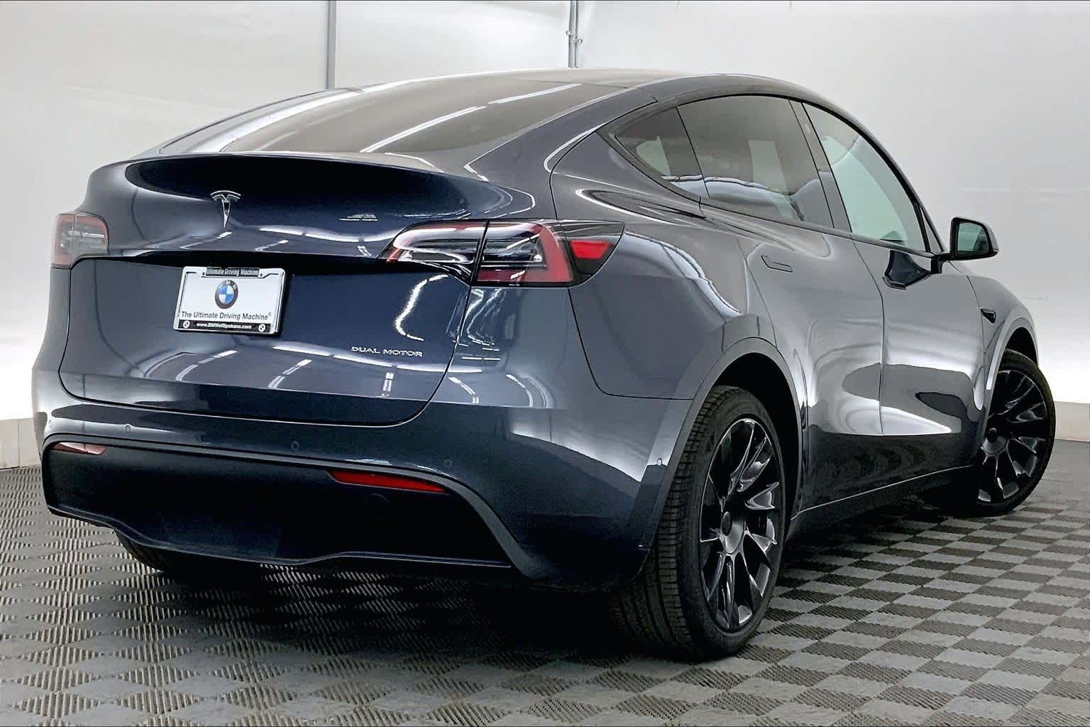 Thumbnail: 2022 Tesla Model Y - 22